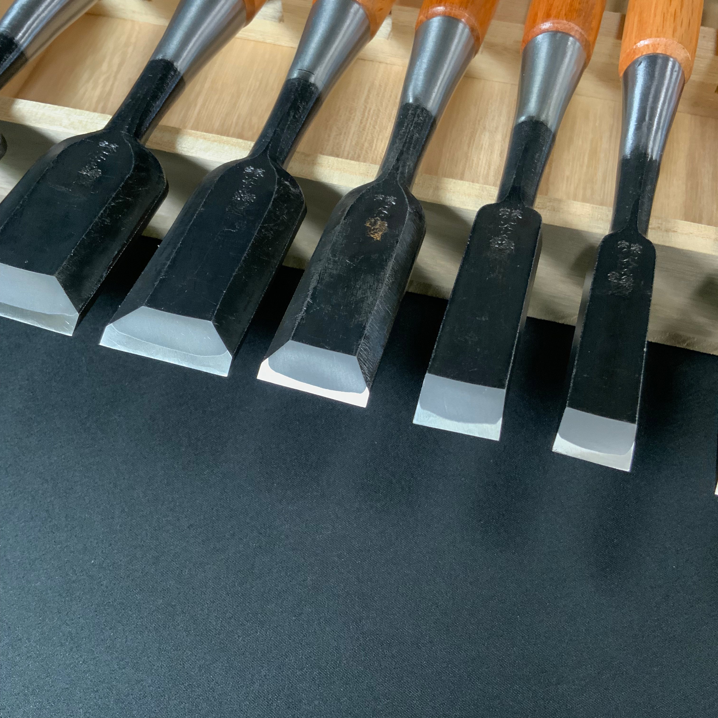 #4 Ouchi Bench chisels set Red Oak Handle by Ouchi 4th generation 宗家大内 追入組鑿 赤樫柄 桐箱付 四代目大内俊明作