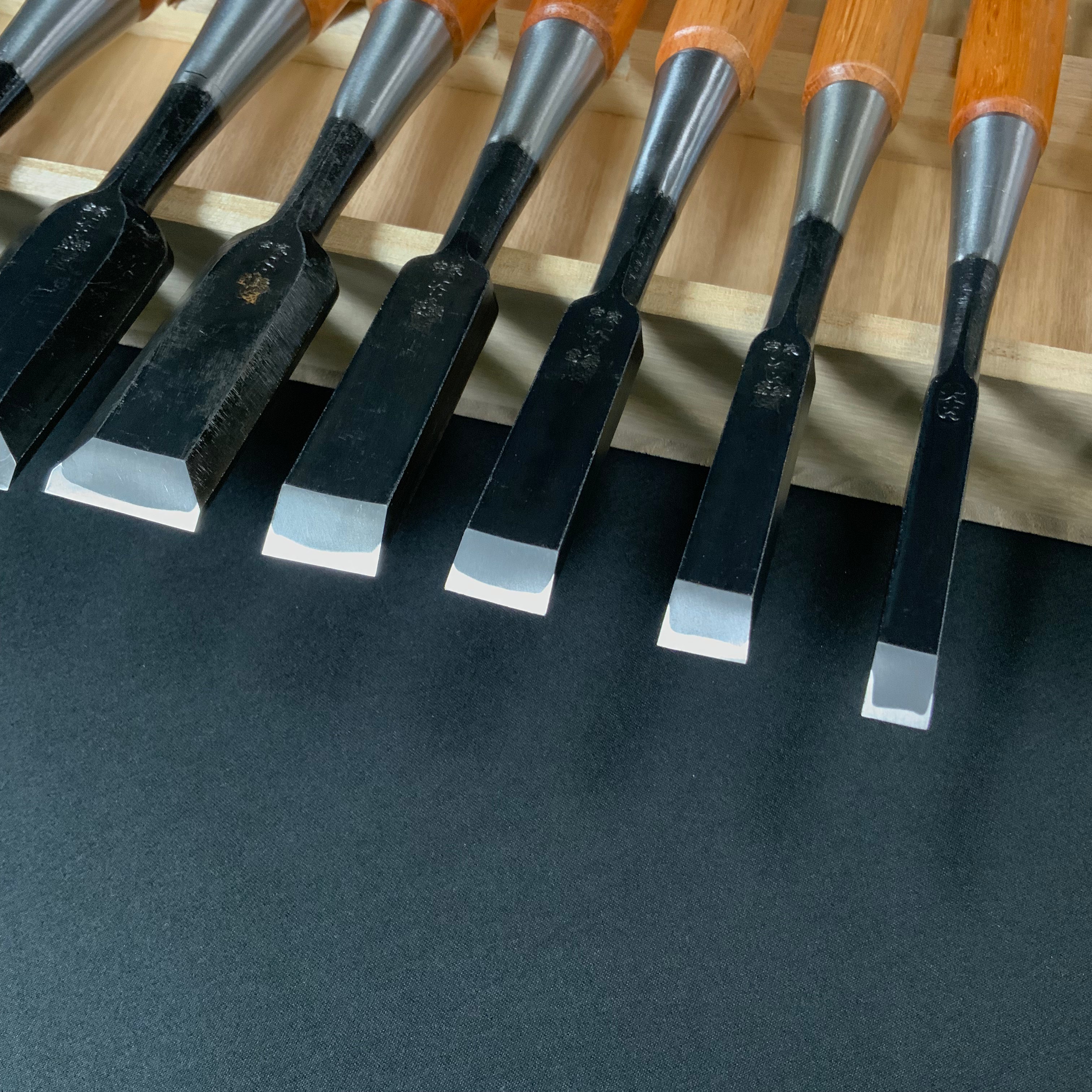 #4 Ouchi Bench chisels set Red Oak Handle by Ouchi 4th generation 宗家大内 追入組鑿 赤樫柄 桐箱付 四代目大内俊明作