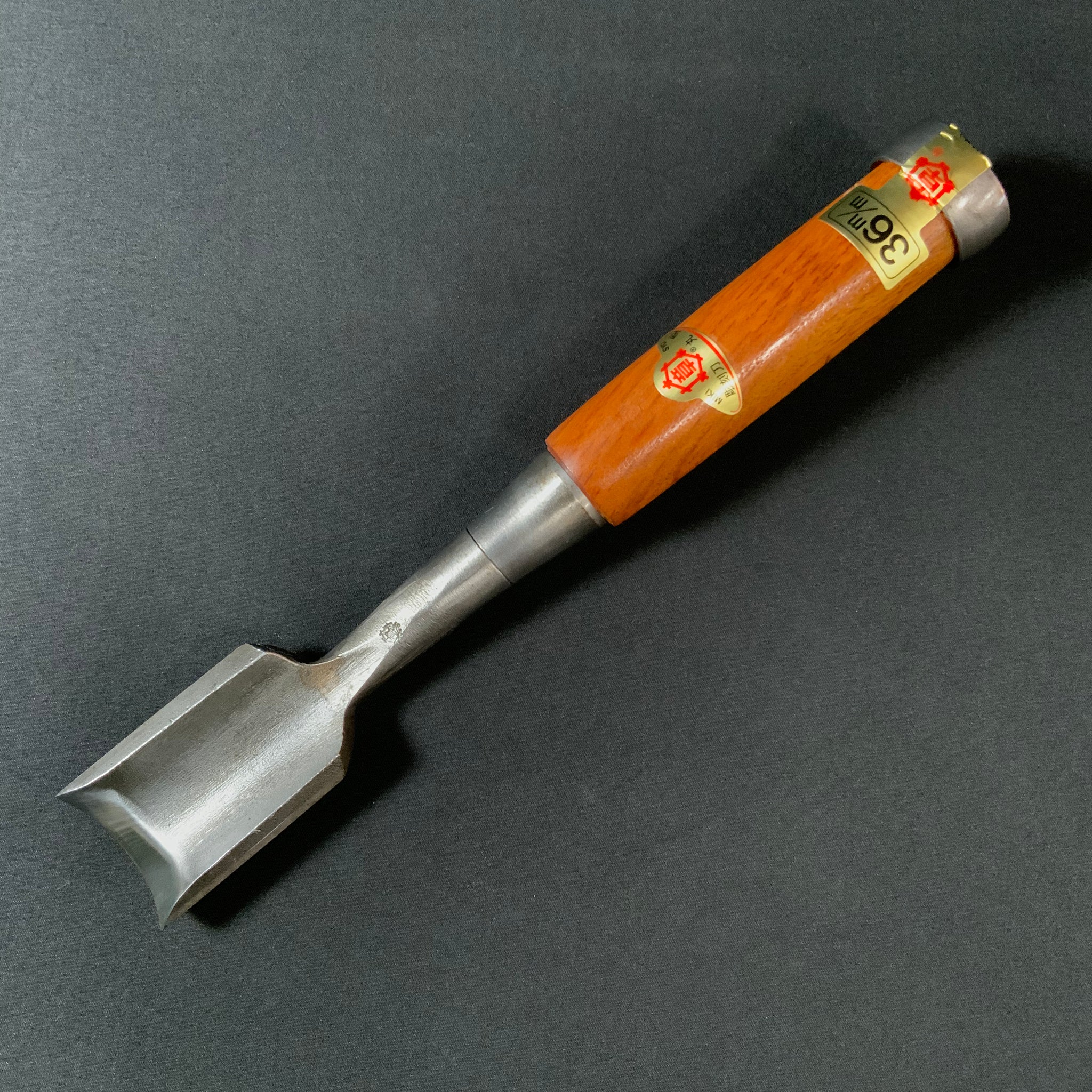 Mikisyo Power Grip Carving Tool - V-Shape Mikisyo Power Grip Carving Tool - V-Shape