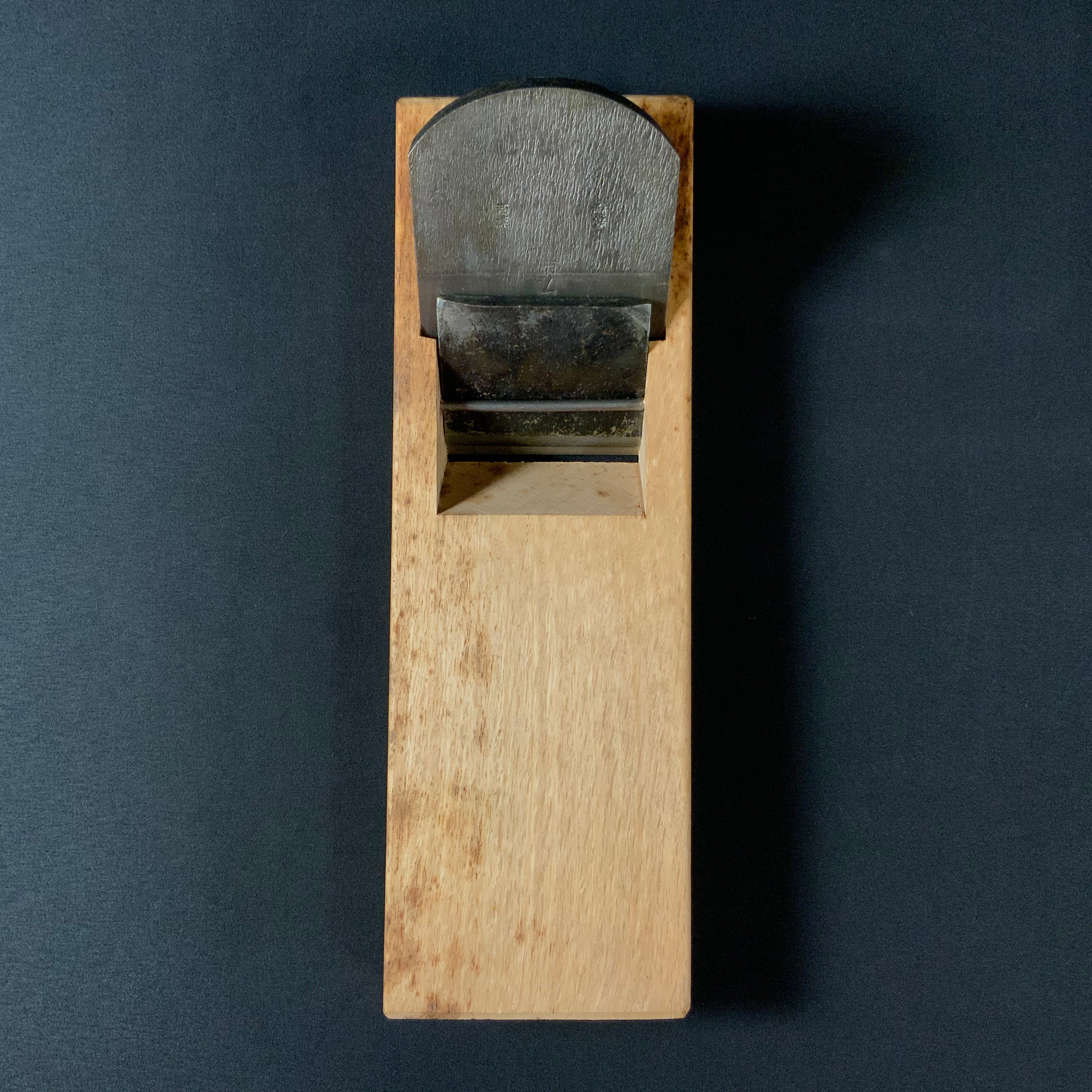 Ichihiro Old stock Smoothing Plane by Kaneyama Jintomi 掘出し物 金山盡富作 市弘 仕上鉋 70mm