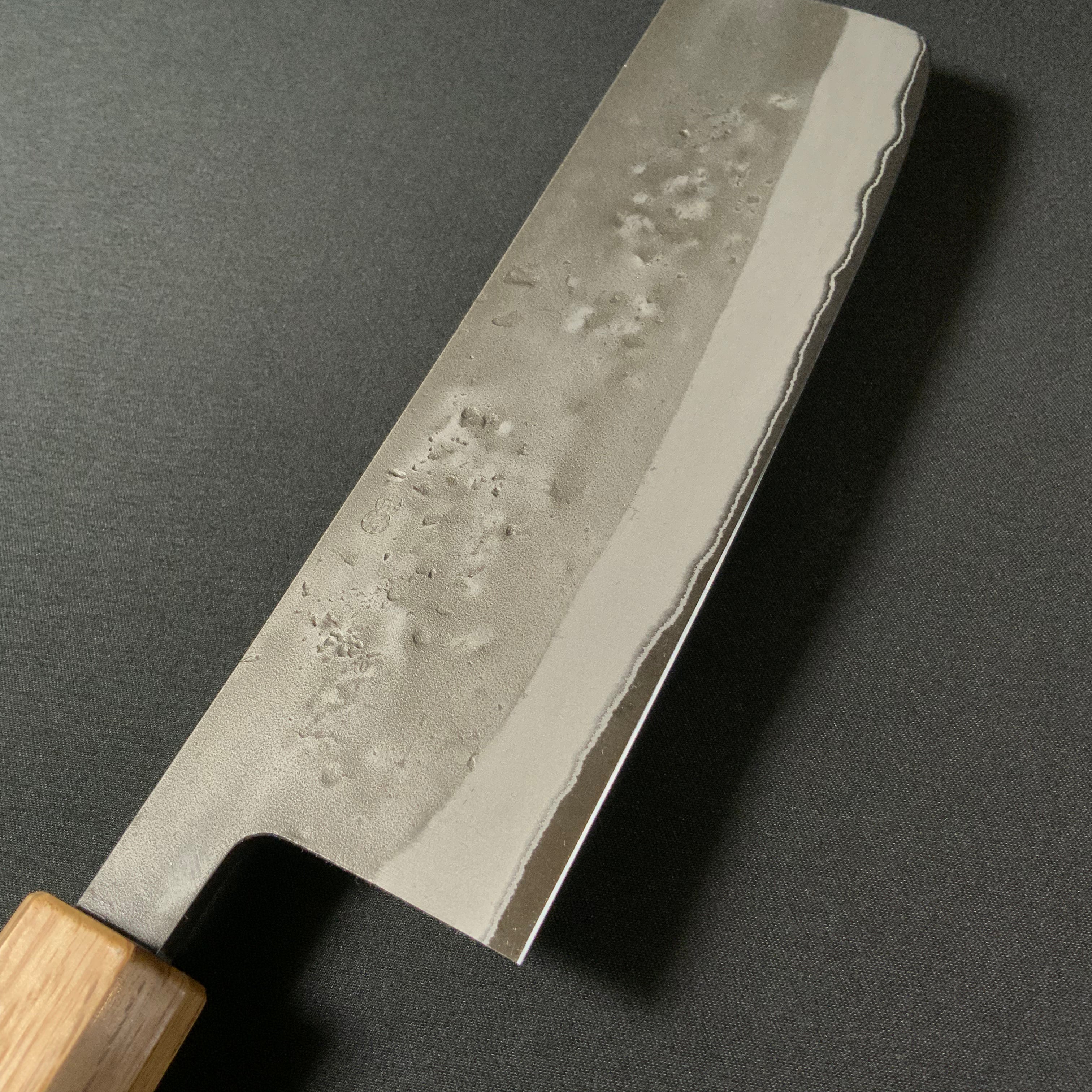 侊悦 角型包丁 ステン梨地青紙 八角樫柄 165mm Kouetsu Square-shaped knife stainless steel pear finish blue steel