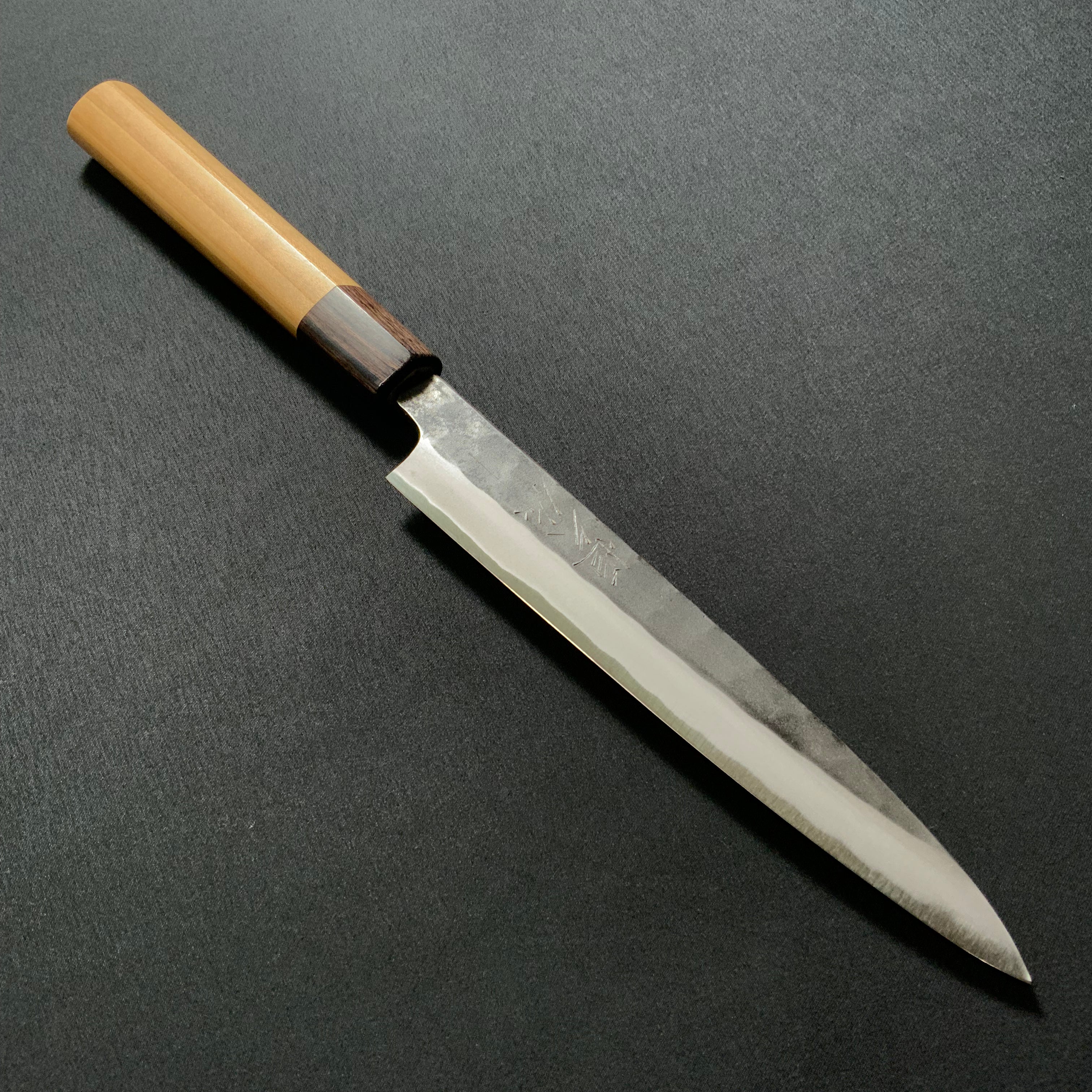 恒久作 柳刃包丁 黒槌目仕上 SK鋼鍛接 180mm Tsunehisa Yanagiba Knife Tsuchime-finish