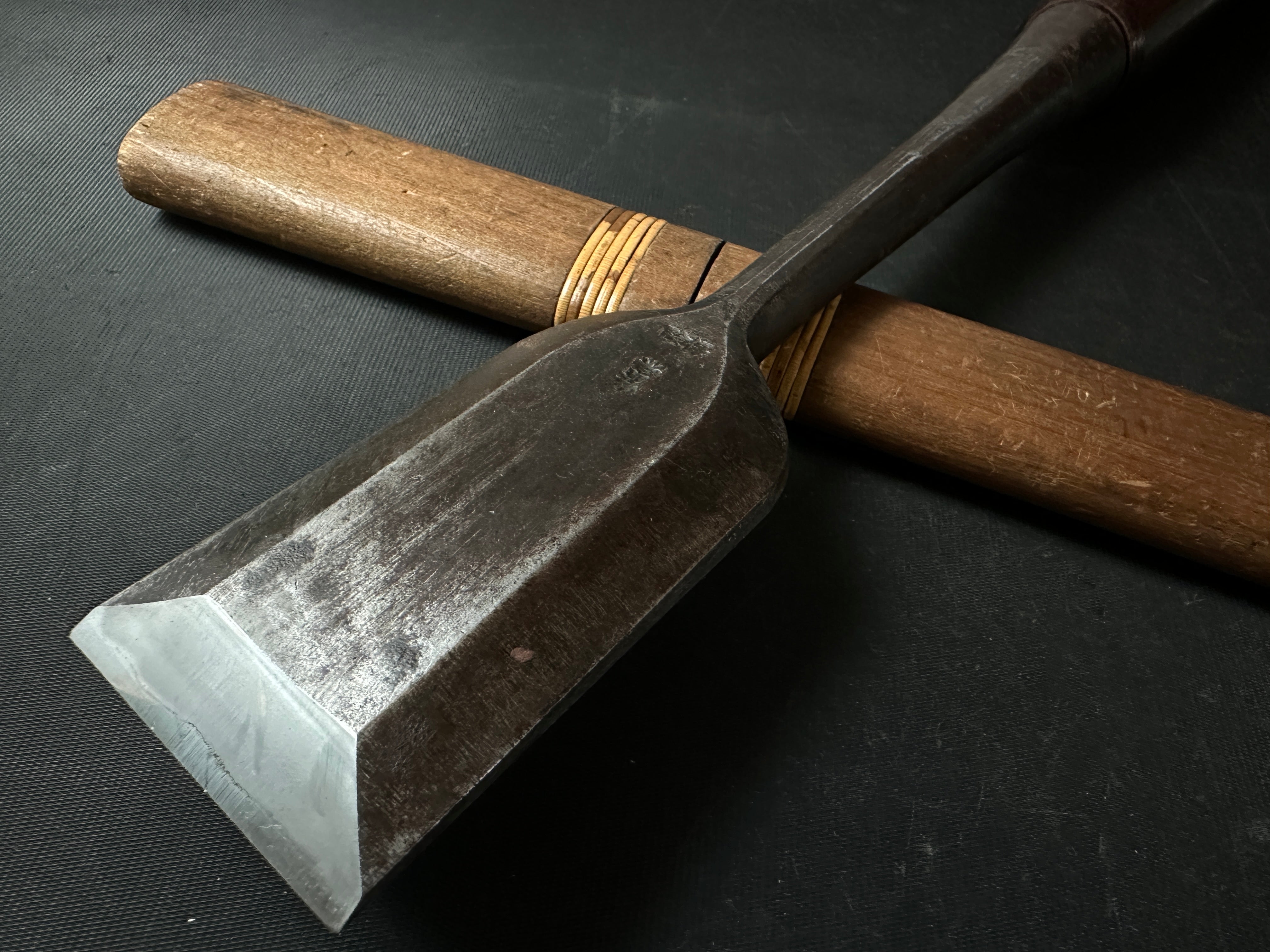 Used Tsunehiro Slick chisels by Yamada Tsunegorou 中古品 山田常五郎作  常弘 本突き鑿 48mm