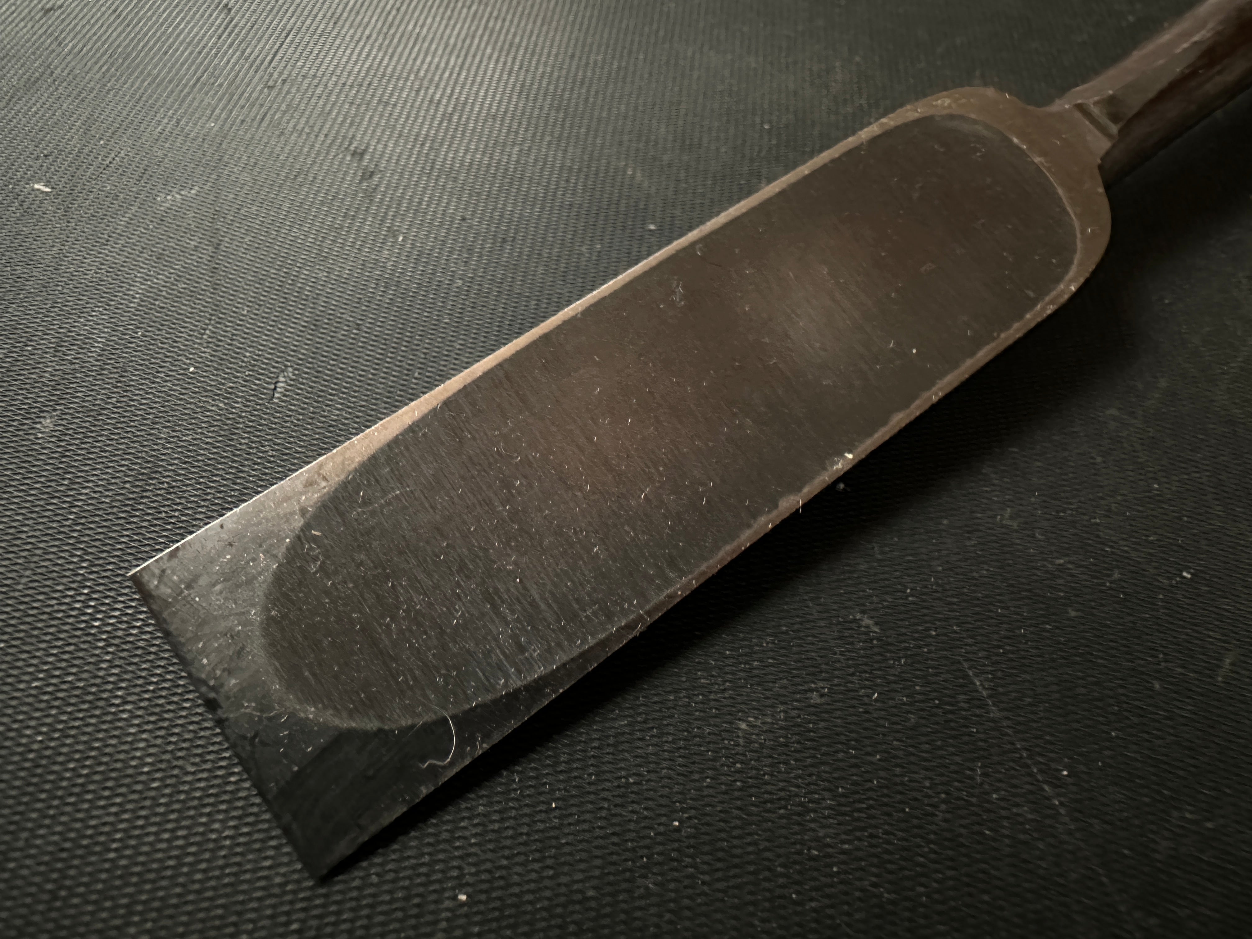 Old Stock Dovetail Paring chisels with white steel *******掘出し物 シノギ薄鑿 Usunomi 24mm