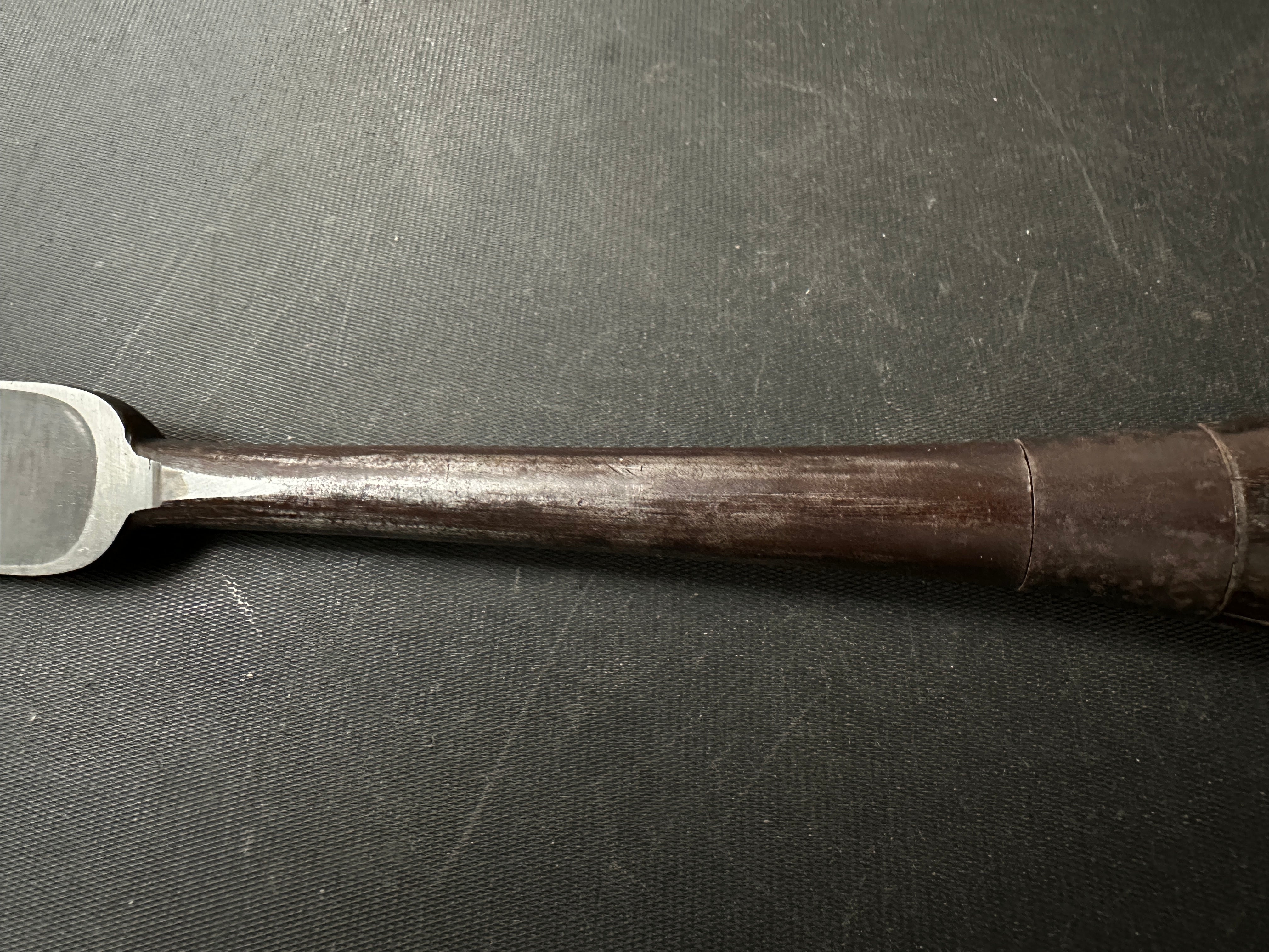 Old Stock Dovetail Paring chisels with white steel *******掘出し物 シノギ薄鑿 Usunomi 24mm