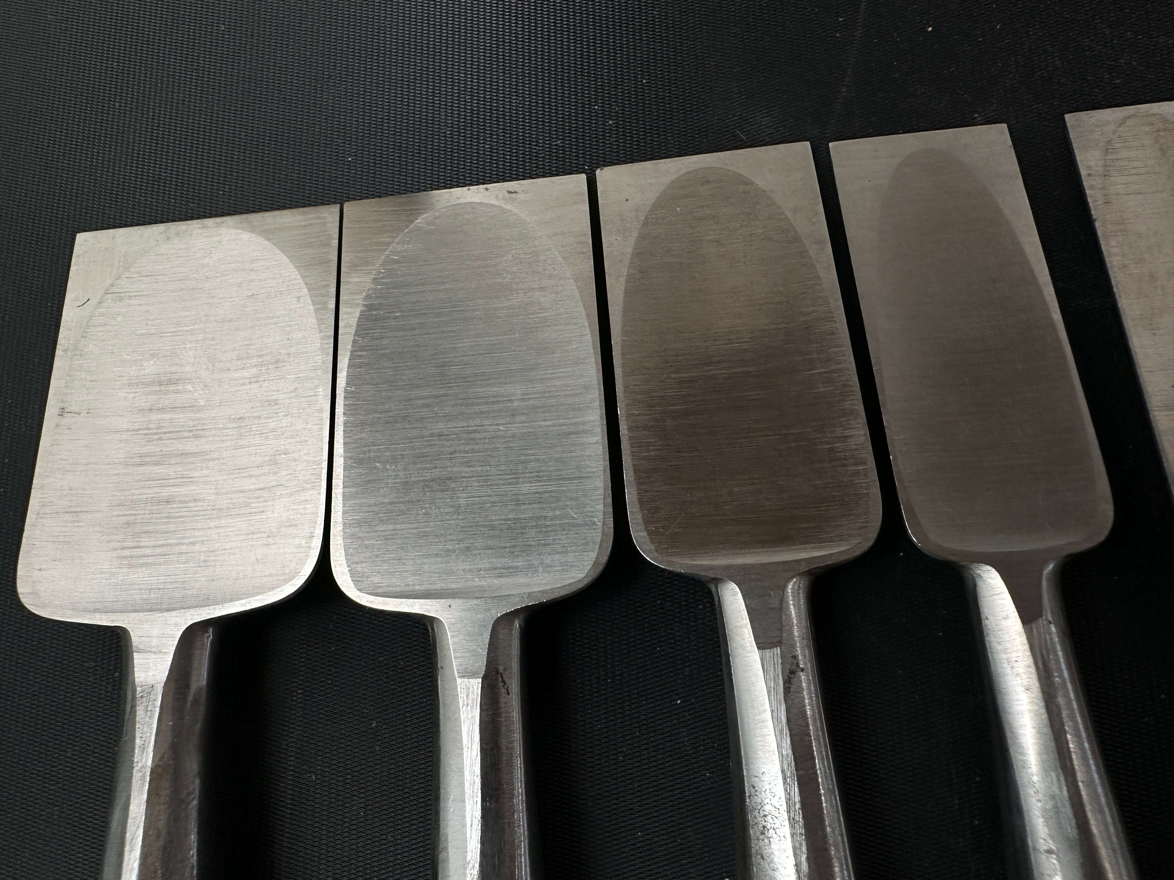 Old stock #3 Wholesaler stamp Mitsukuni Sukemaru 4th High-Speed Steel Bench chisels set 掘出し物 四代助丸 問屋銘 ハイス鋼追入組鑿 Oirenomi