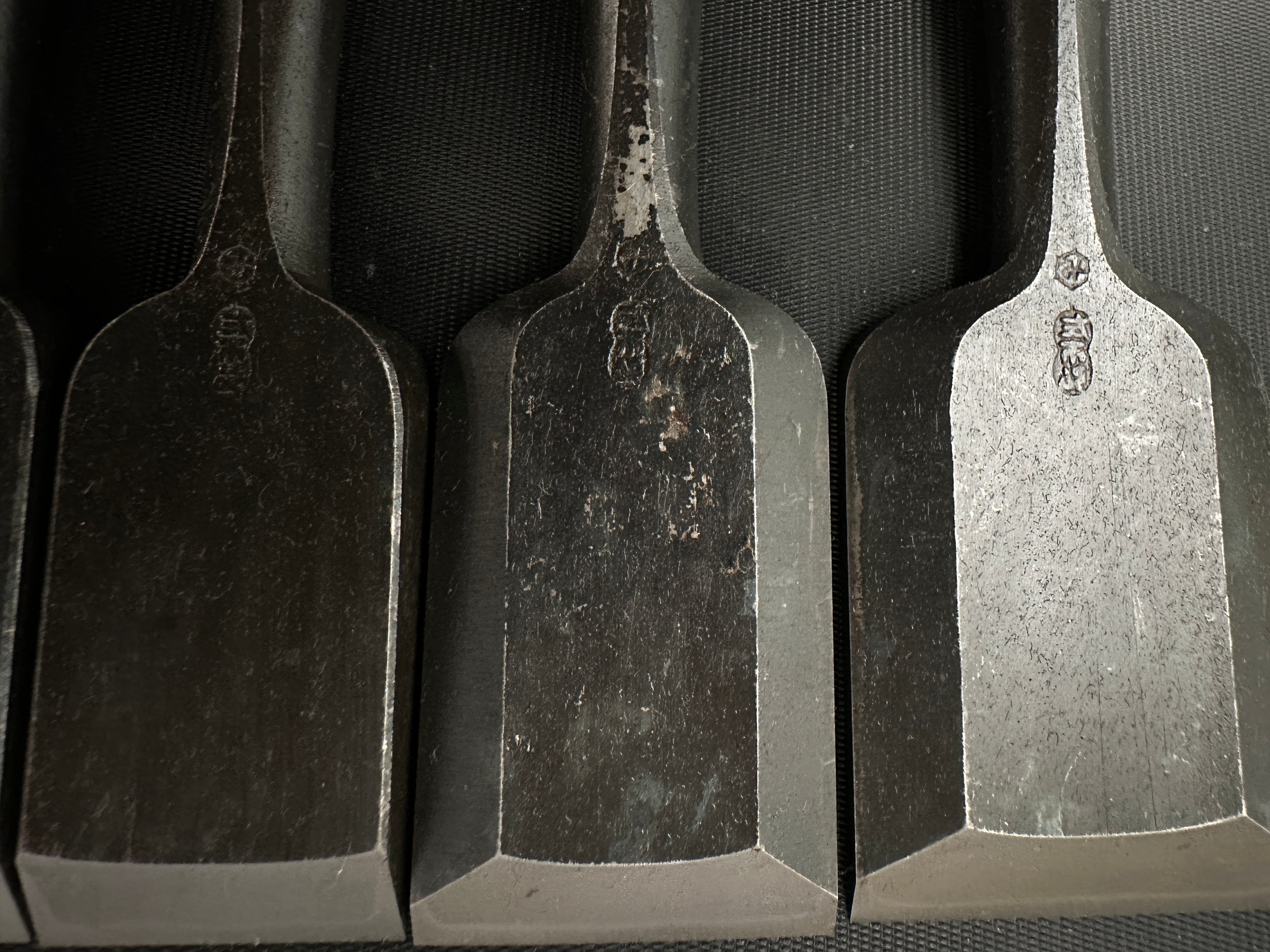 Hidari Ichihiro Kakuuchi Bench chisels set 左市弘 角打追入組鑿 unused