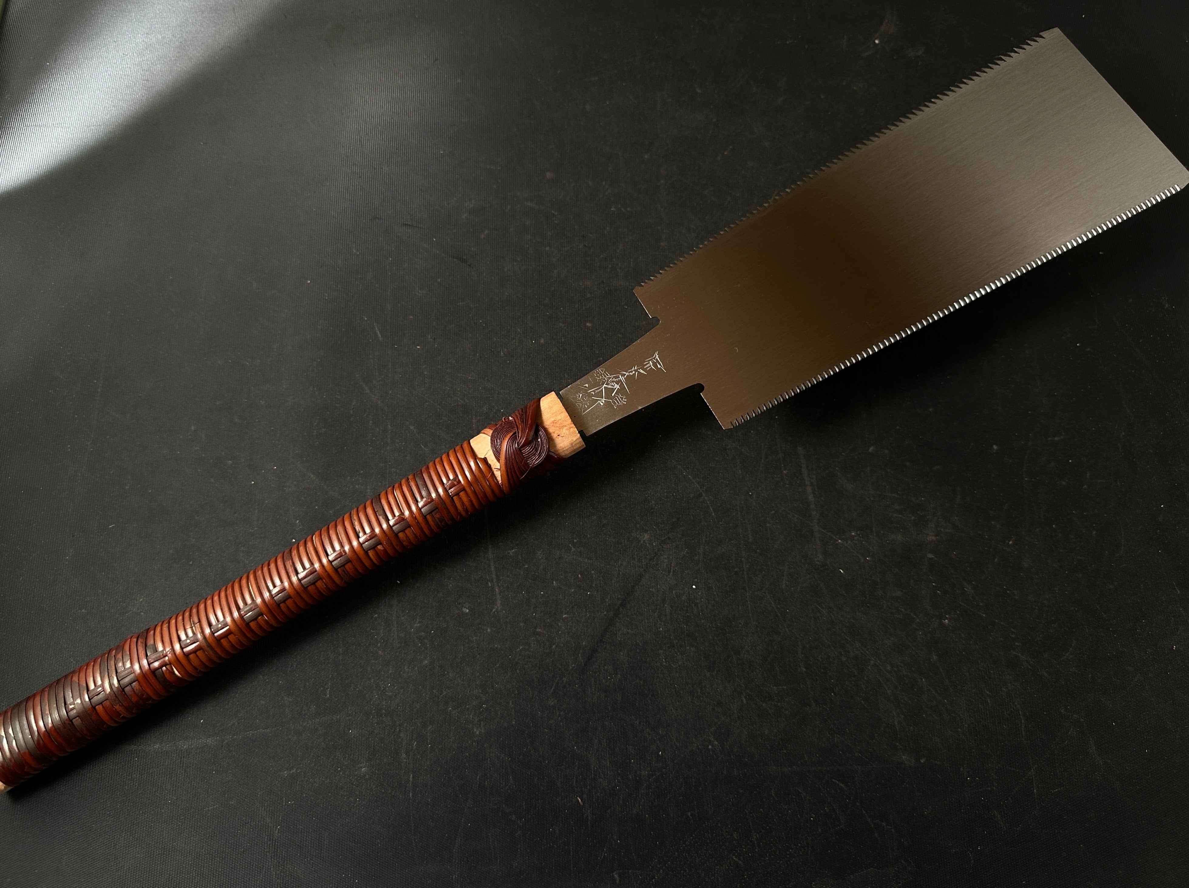 #R5 Ready to use! Old stock Double Edge (Ryoba) Saw with Eddy Type Handles set by Kurashige 直ぐ使い 倉重栄助氏目立 渦巻き柄 両刃鋸 300mm