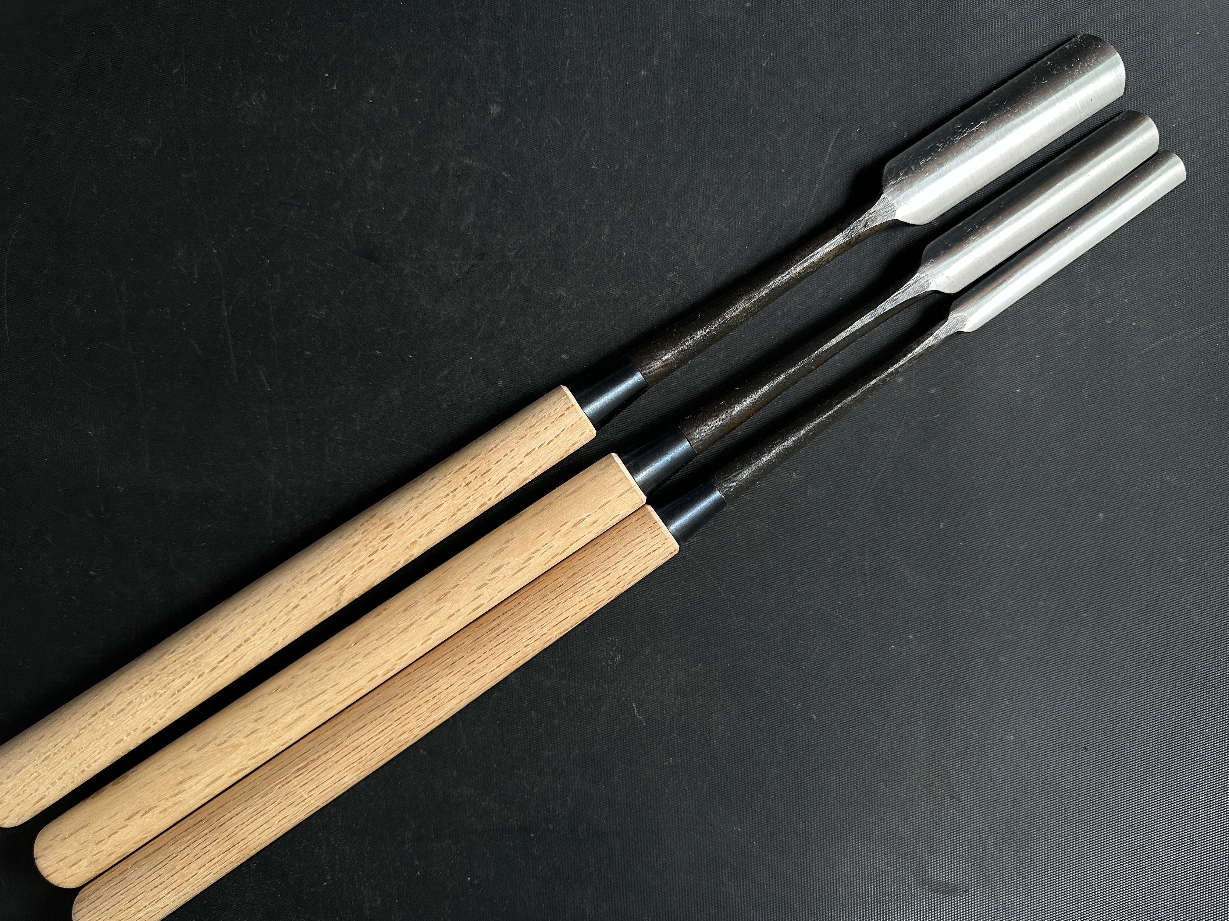 Old stock Kanetake Early works Sotomaru Paring chisels by Takahashi Norikazu 掘出し物 高橋典三作 カネ武 外丸薄鑿 白紙鋼