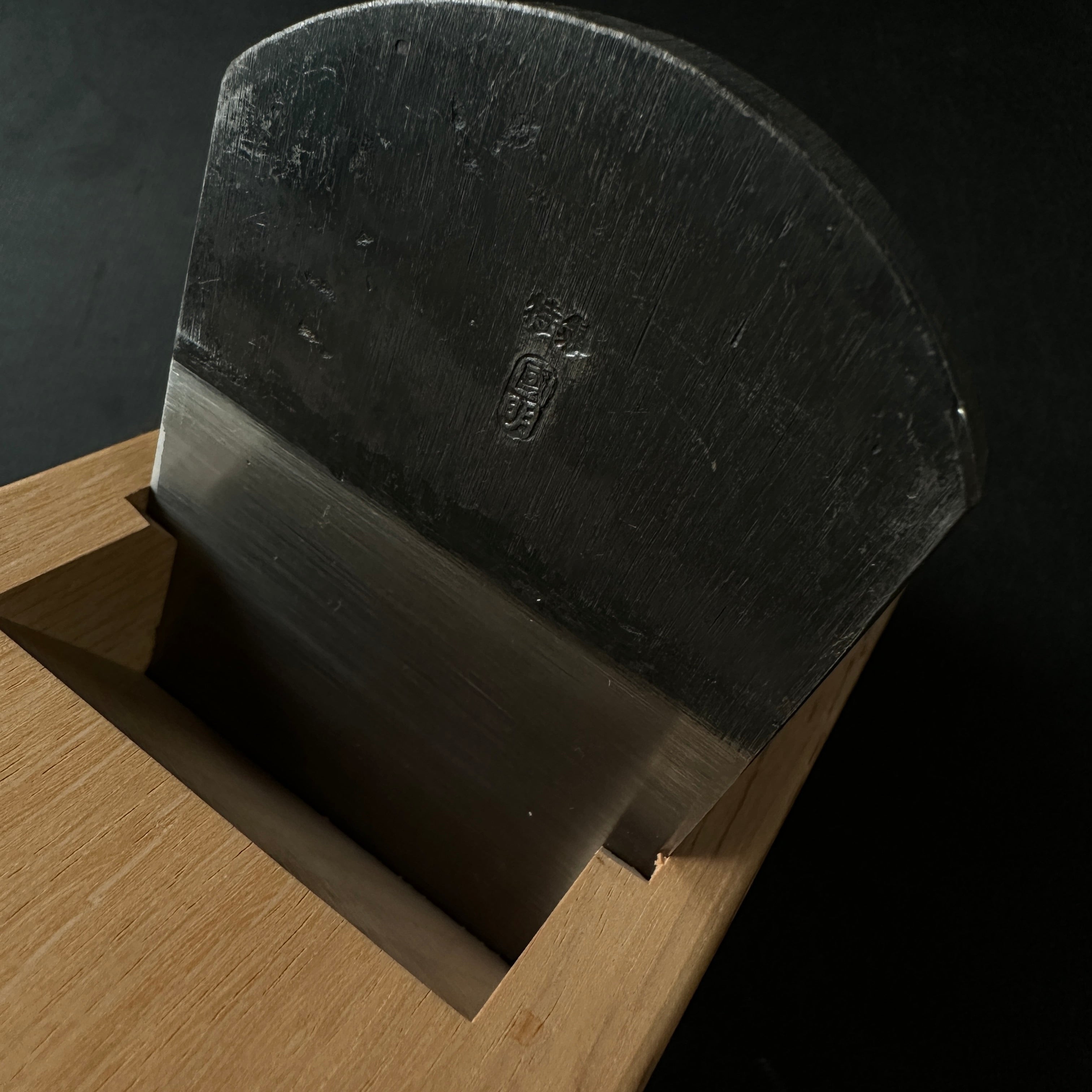 Old Stock Kuniaki Standing Plane (Dainaoshi Kanna) 台直鉋 國明 60mm