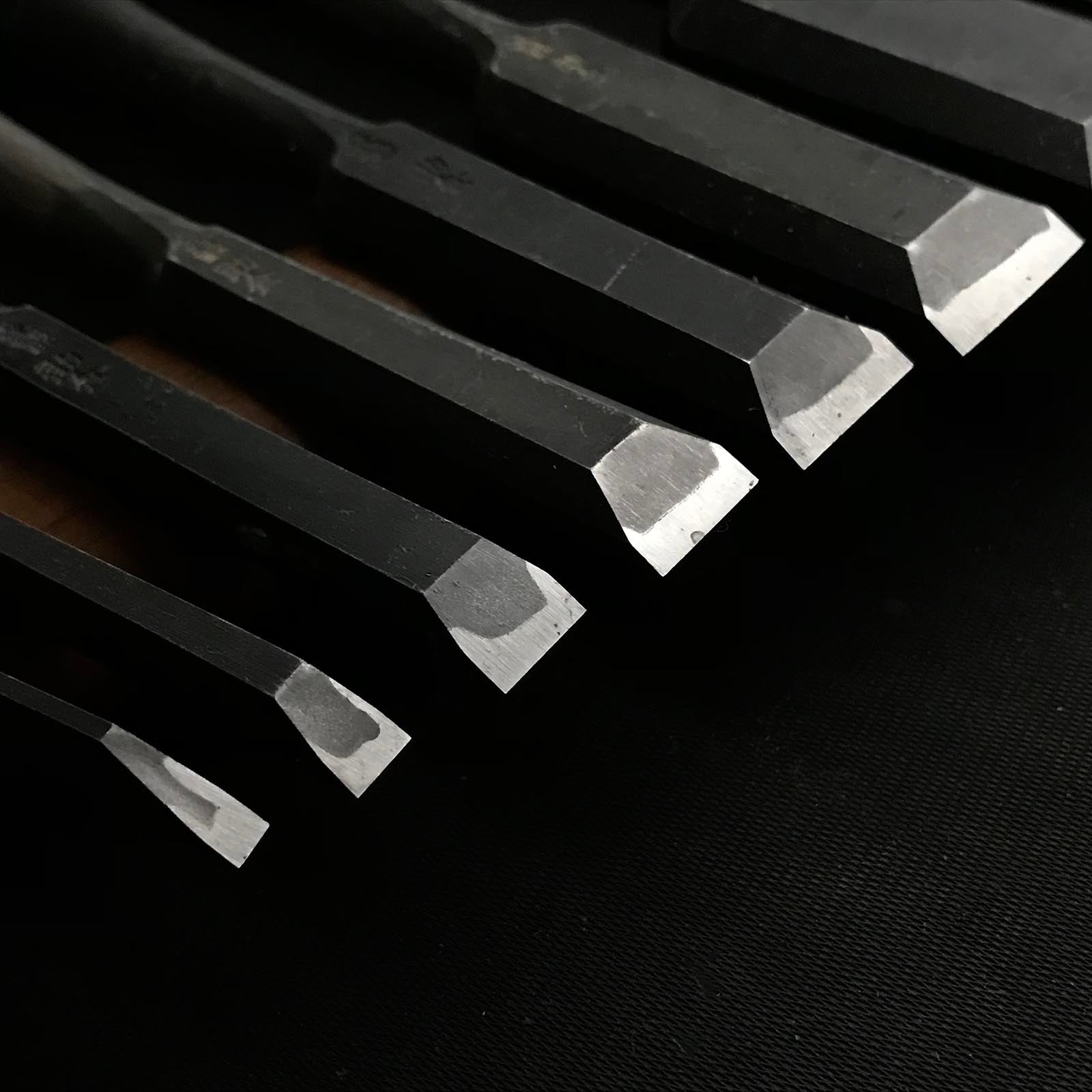 Sukekura Bench chisels set with White steel 助倉 追入組鑿 白紙鋼 Oirenomi