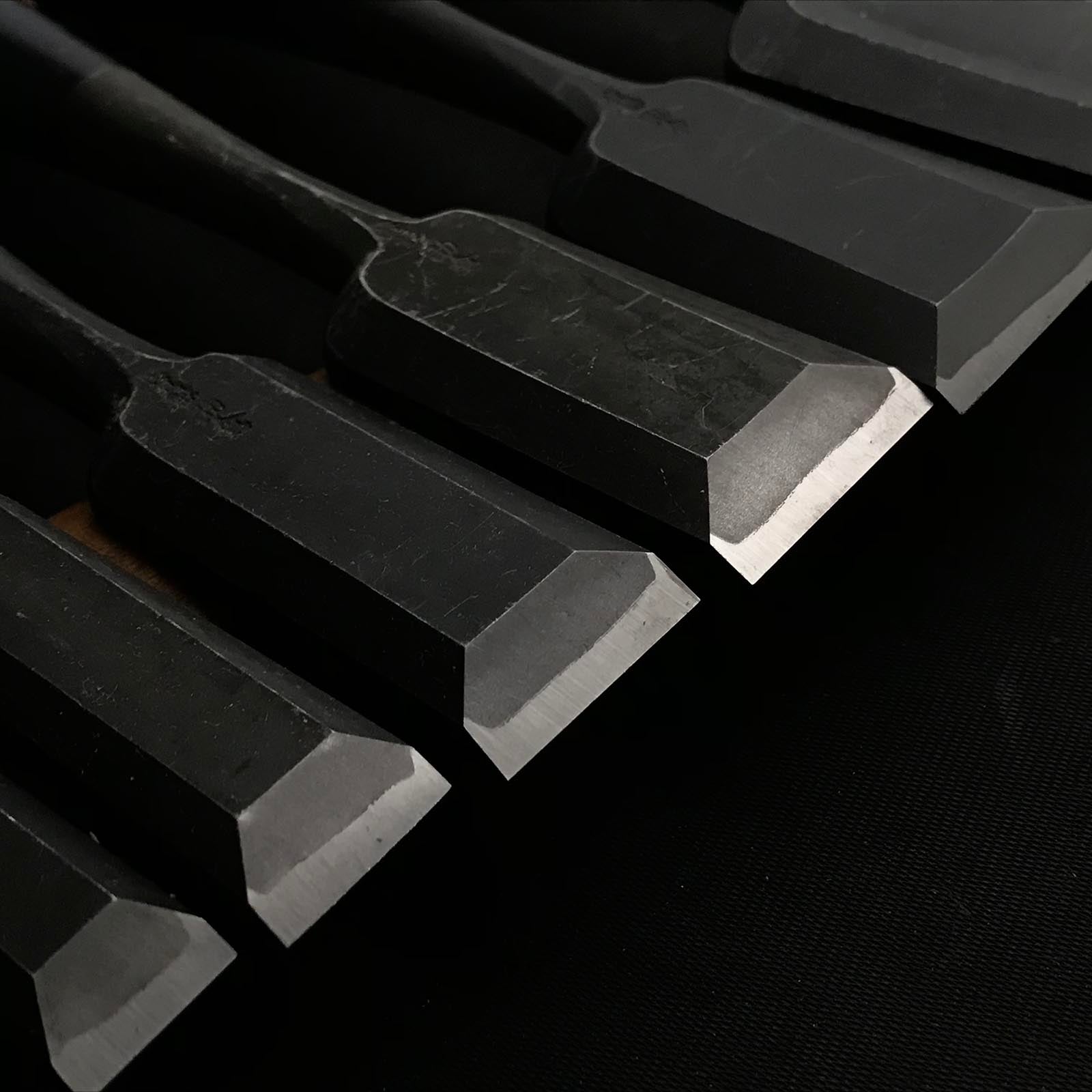 Sukekura Bench chisels set with White steel 助倉 追入組鑿 白紙鋼 Oirenomi