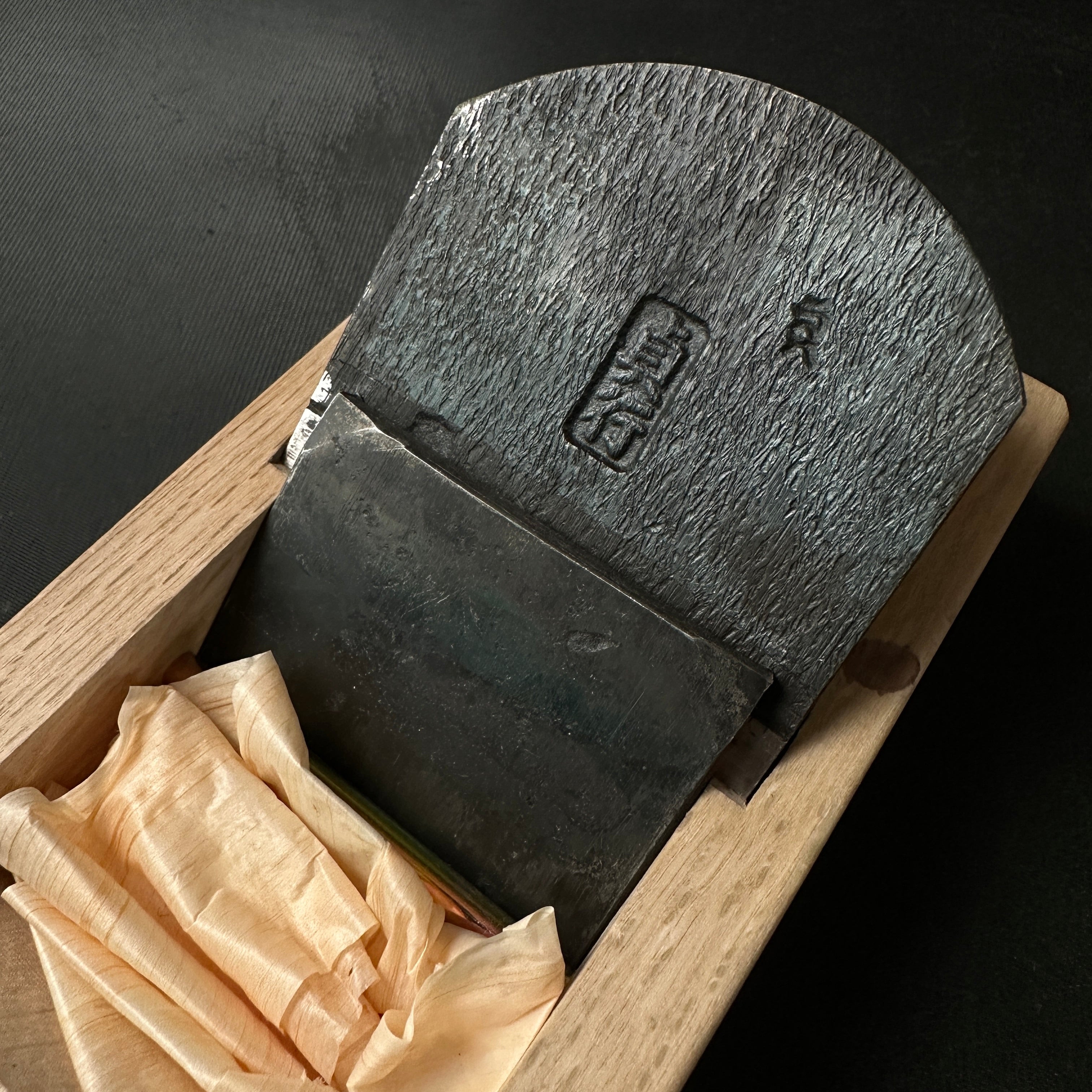 Ready to use!! Honmei Mitsukuni Smoothing Plane (Kanna) 初心者におすすめ 直ぐ使い 本銘光圀 石橋藤七作 仕上げ鉋 65mm