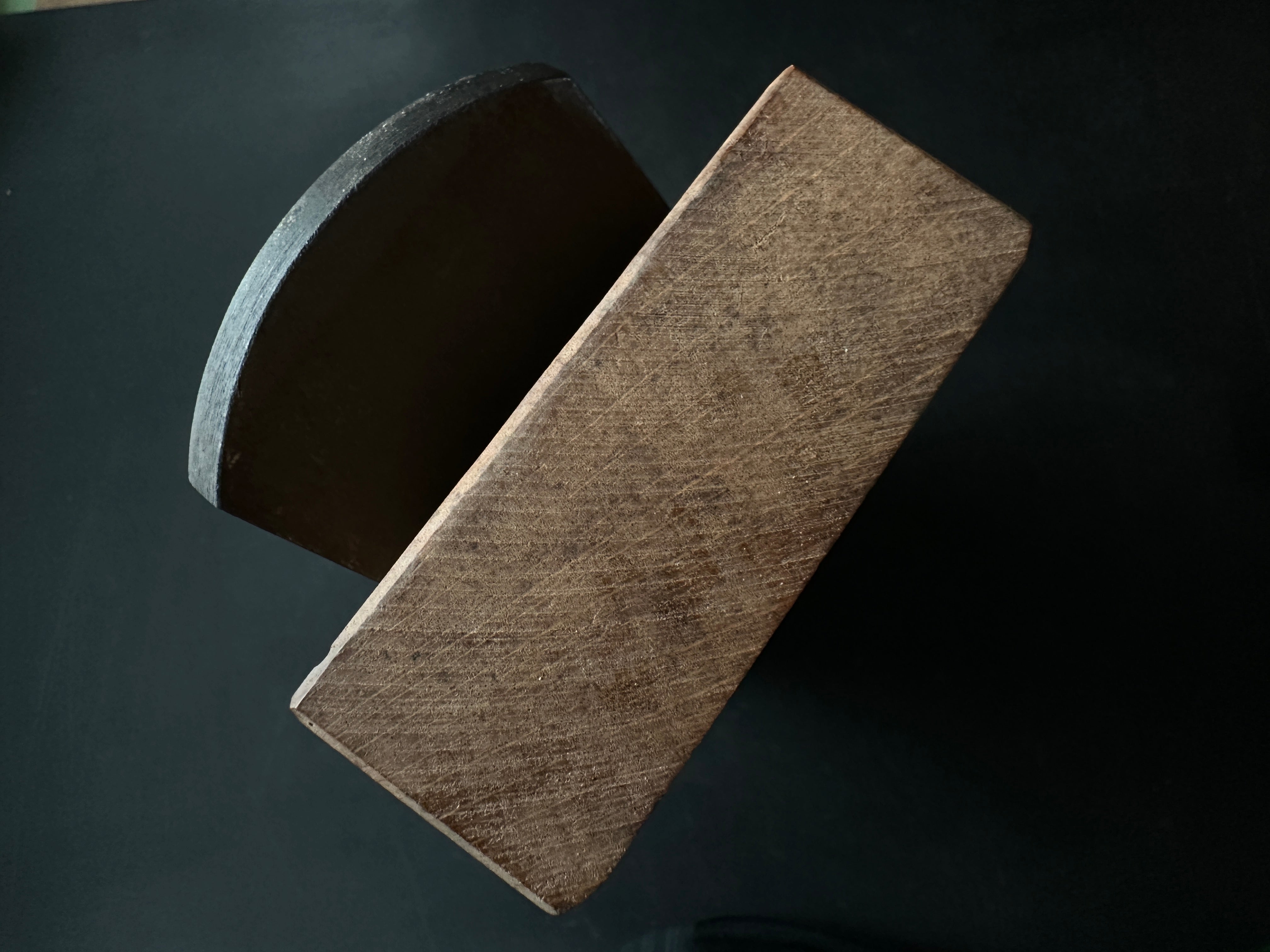 Old stock Shigenobu Smoothing Plane (Kanna) by Kiyoshi Nagamine 掘出し物 重延 長嶺喜好作 仕上げ鉋 70mm