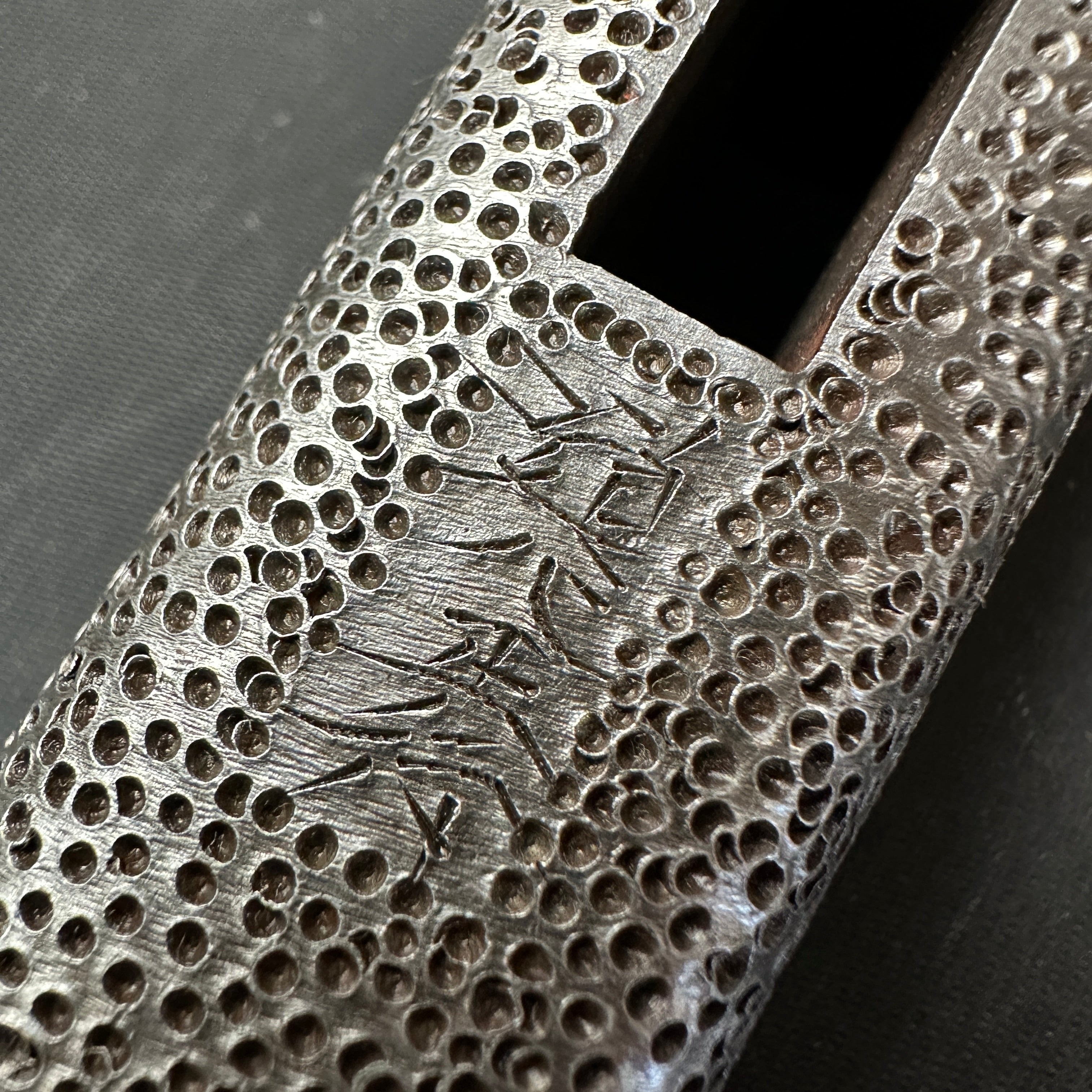 同心斎正行 特製銀手造り 貼り鋼角槌 馬場正行 鋼付四角玄翁槌目 210匁