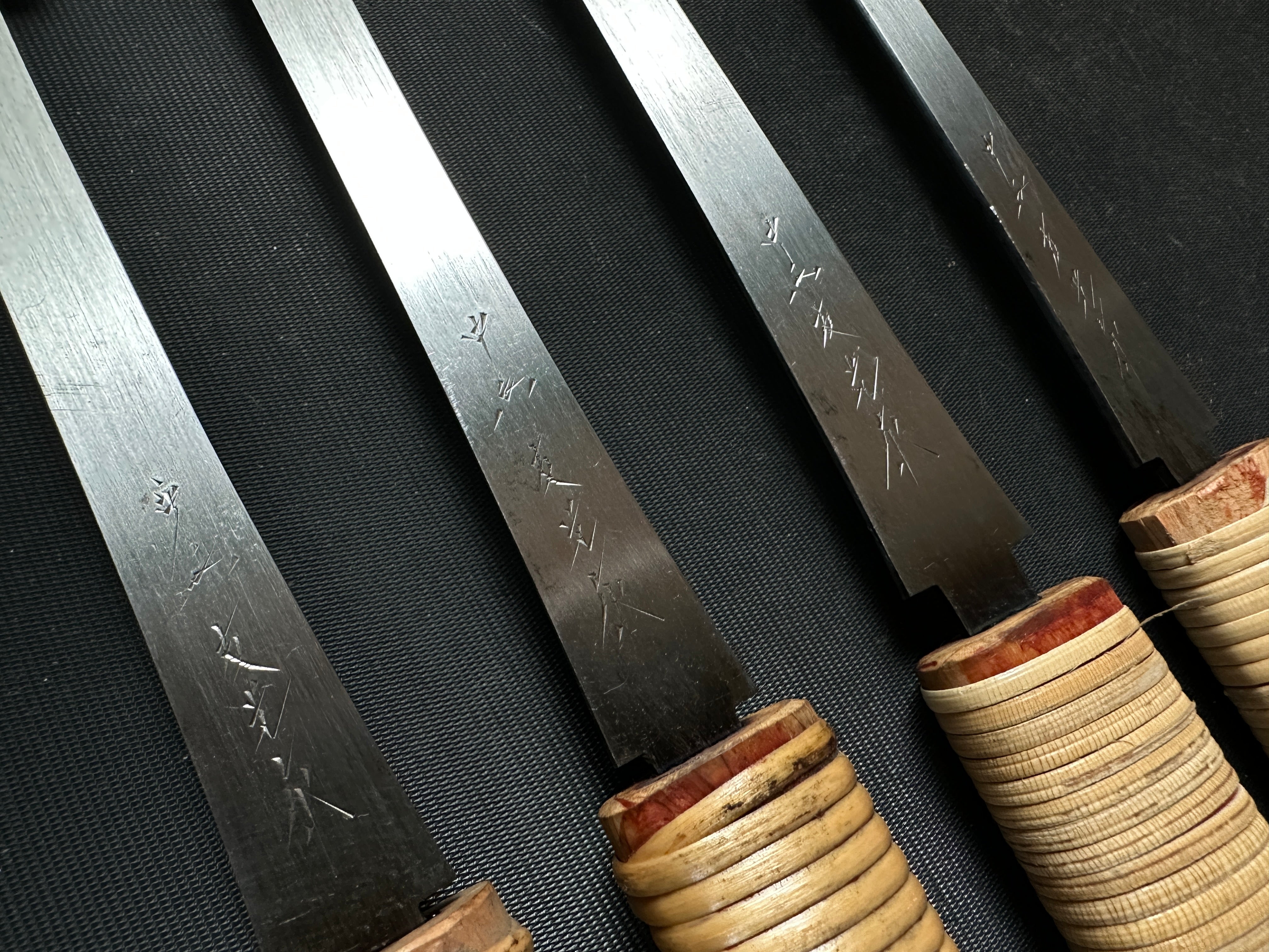 Old stock Ready to use Azebiki(Tomomitsu) Nokogiri Hand made saw 掘出し物 目立て済み 畔挽き鋸 60mm