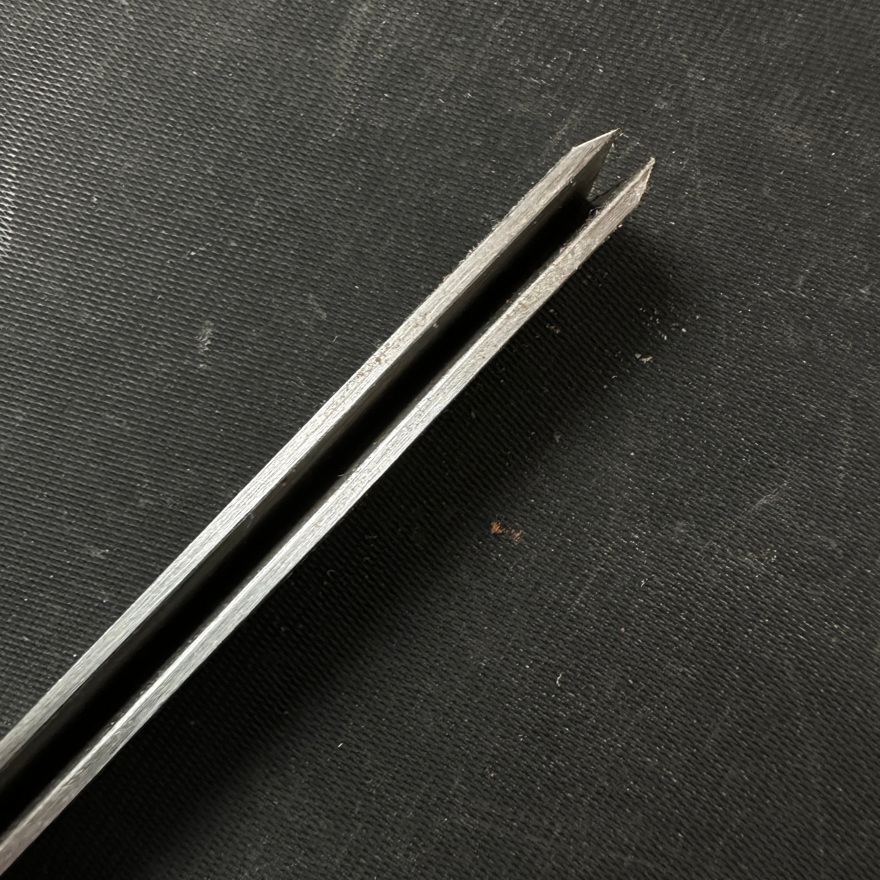 Ha Kanna Kumiko Kanna with white steel by Muneaki 葉鉋 組子用 ゴマガラ鉋 15° 猪本台 宗秋刃