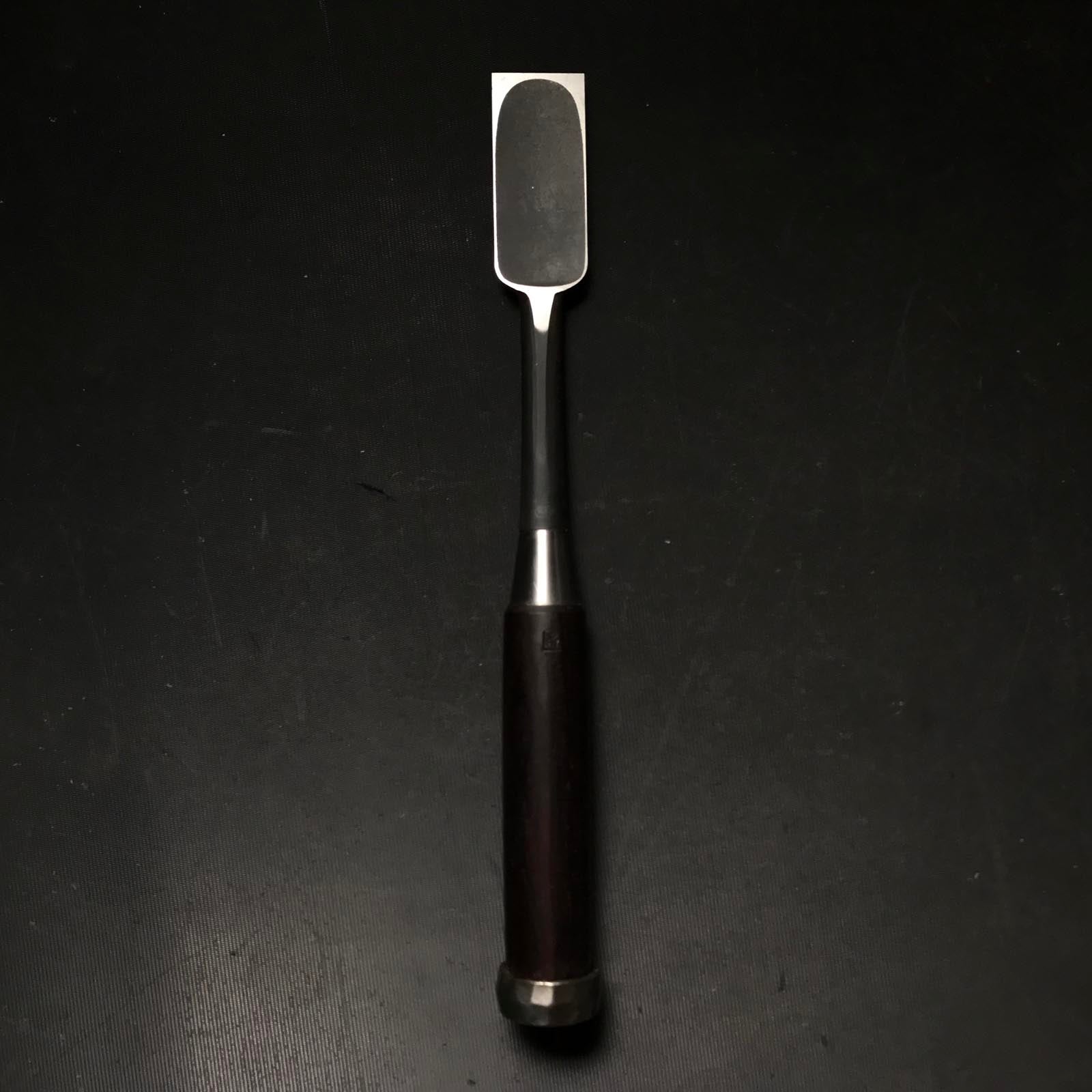 Old Stock Kunikei 3rd Generation Long Neck Bench Chisels 掘出し物 池田慶郎氏 三代目国慶作 首長追入鑿 24mm