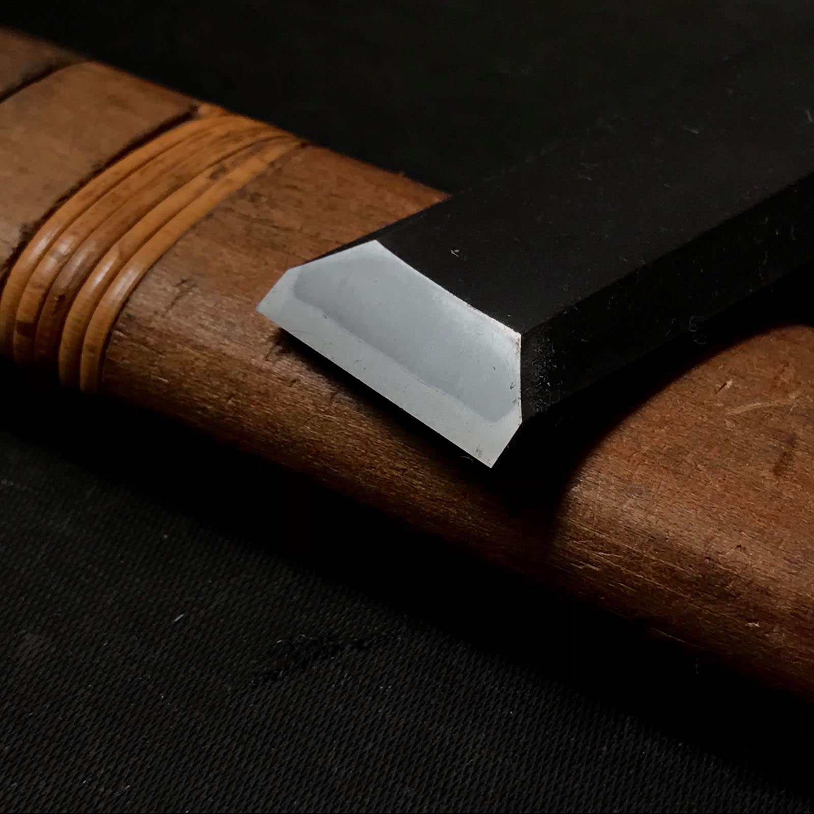 Old Stock Kunikei 3rd Generation Long Neck Bench Chisels 掘出し物 池田慶郎氏 三代目国慶作 首長追入鑿 24mm