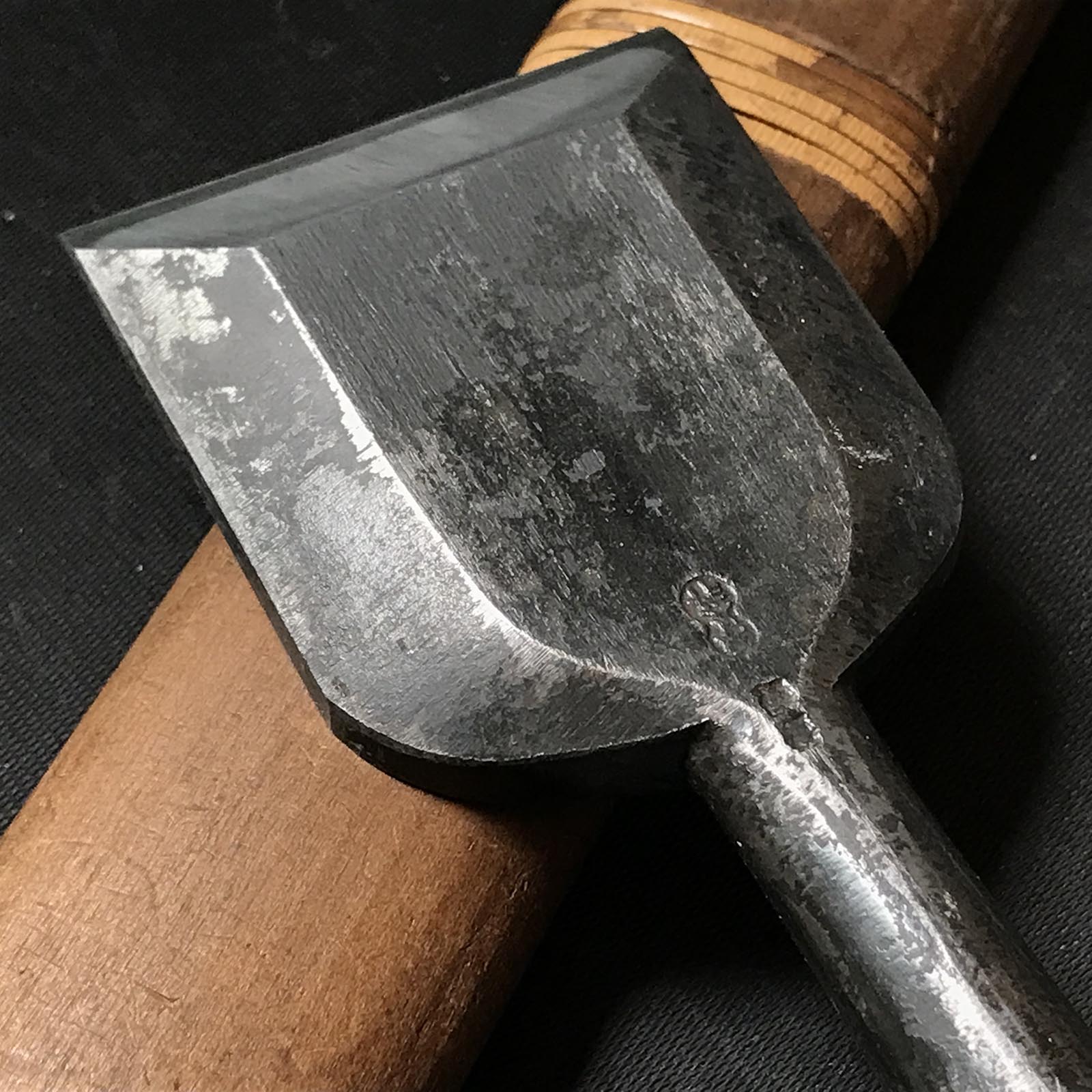 Used Hidari Hisasaku 2rd Bench chisel 使用品 二代目左久作 追入鑿 黒檀柄 48mm