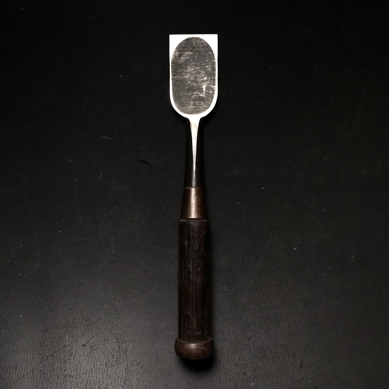 Used Sukechika Bench chisels by Tokyo smith 掘出し物 助近 藤倉萬之助作 追入鑿 30mm