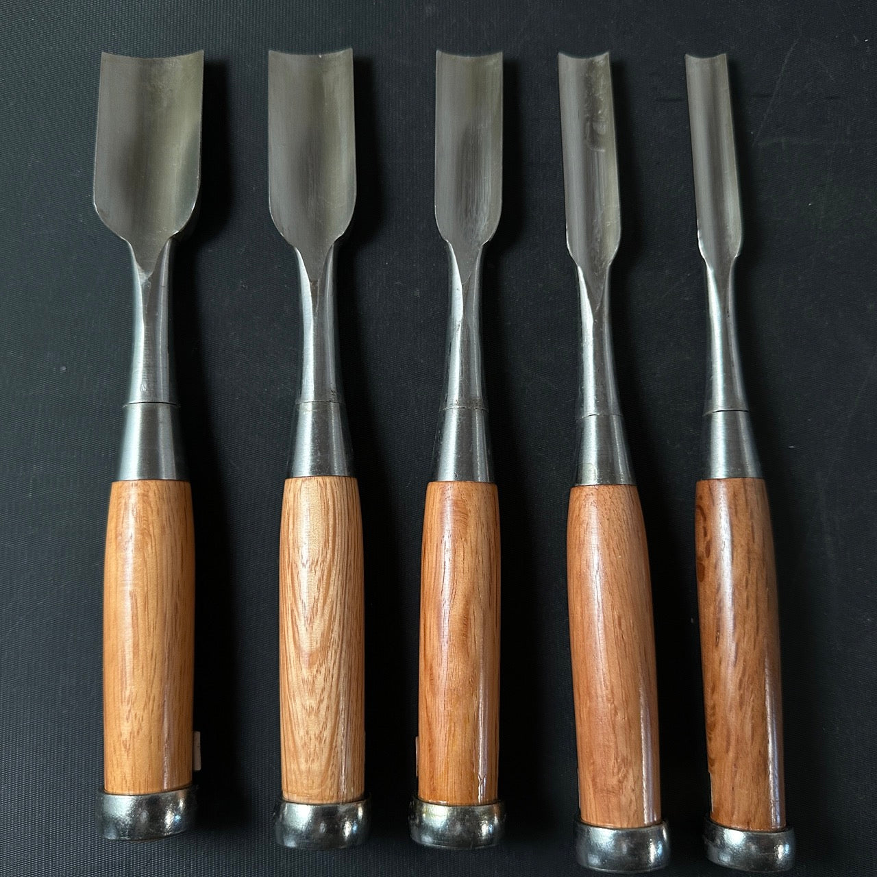 Kunitsuru Uchi maru chisels 5-piece set with white steel 掘出し物 國鶴 内丸組鑿 5本組