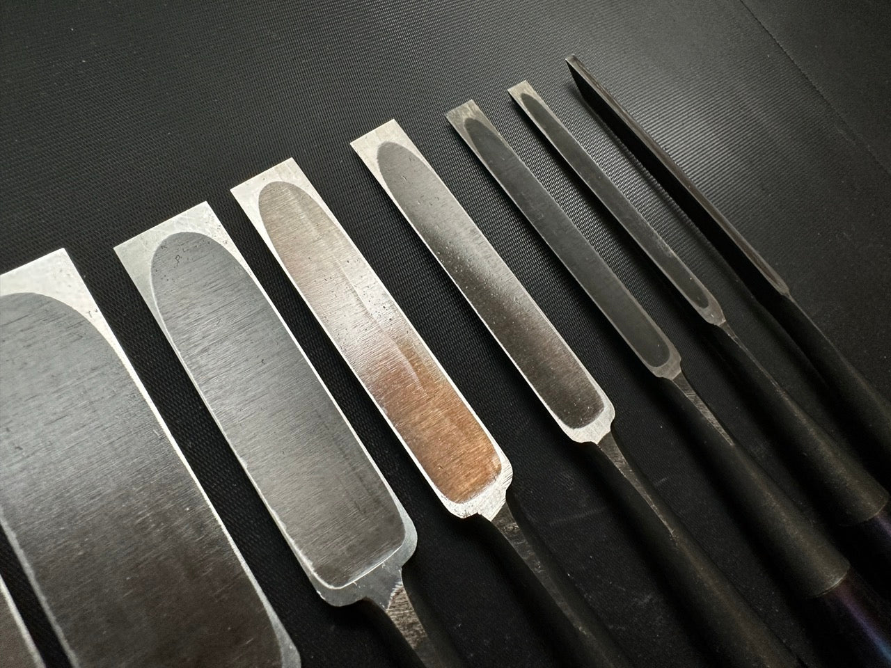 Fujihiro Dovetail chisels set by Chuutarou Imai made-to-measure (custom-made) article 今井忠太郎作 二治弘 別注 鎬追入組鑿 Shinoginomi