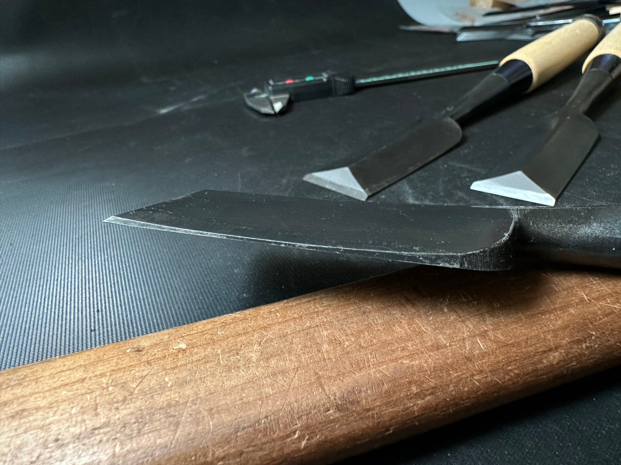 Fujihiro Dovetail chisels set by Chuutarou Imai made-to-measure (custom-made) article 今井忠太郎作 二治弘 別注 鎬追入組鑿 Shinoginomi