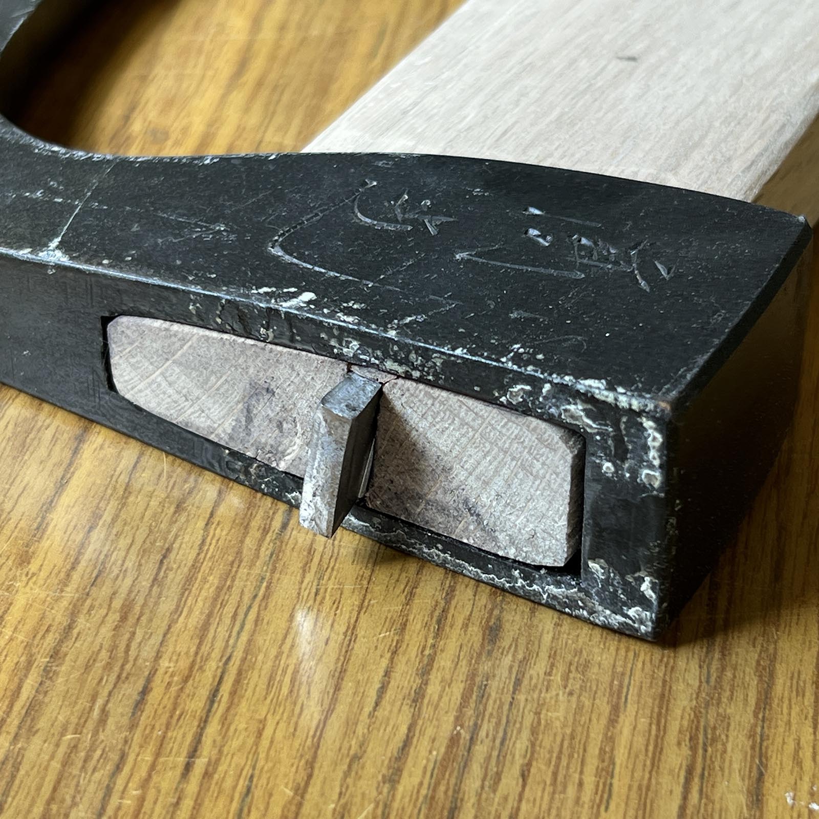 Takashiba Japanese Carpenter's Axe by Tosa 土佐作 高芝 大工鉞 Masakari