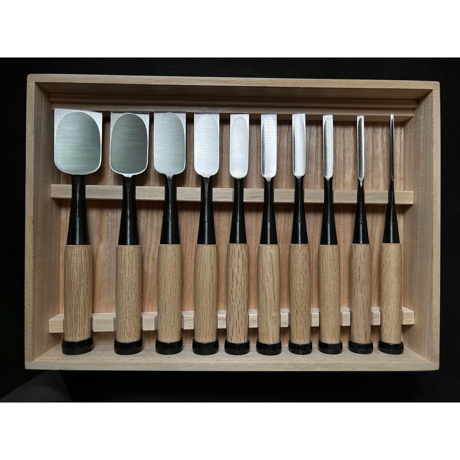 Ouchi Dovetail chisels set by Ouchi 4th generation 四代目大内俊明作 宗家大内 鎬追入組鑿 Oirenomi