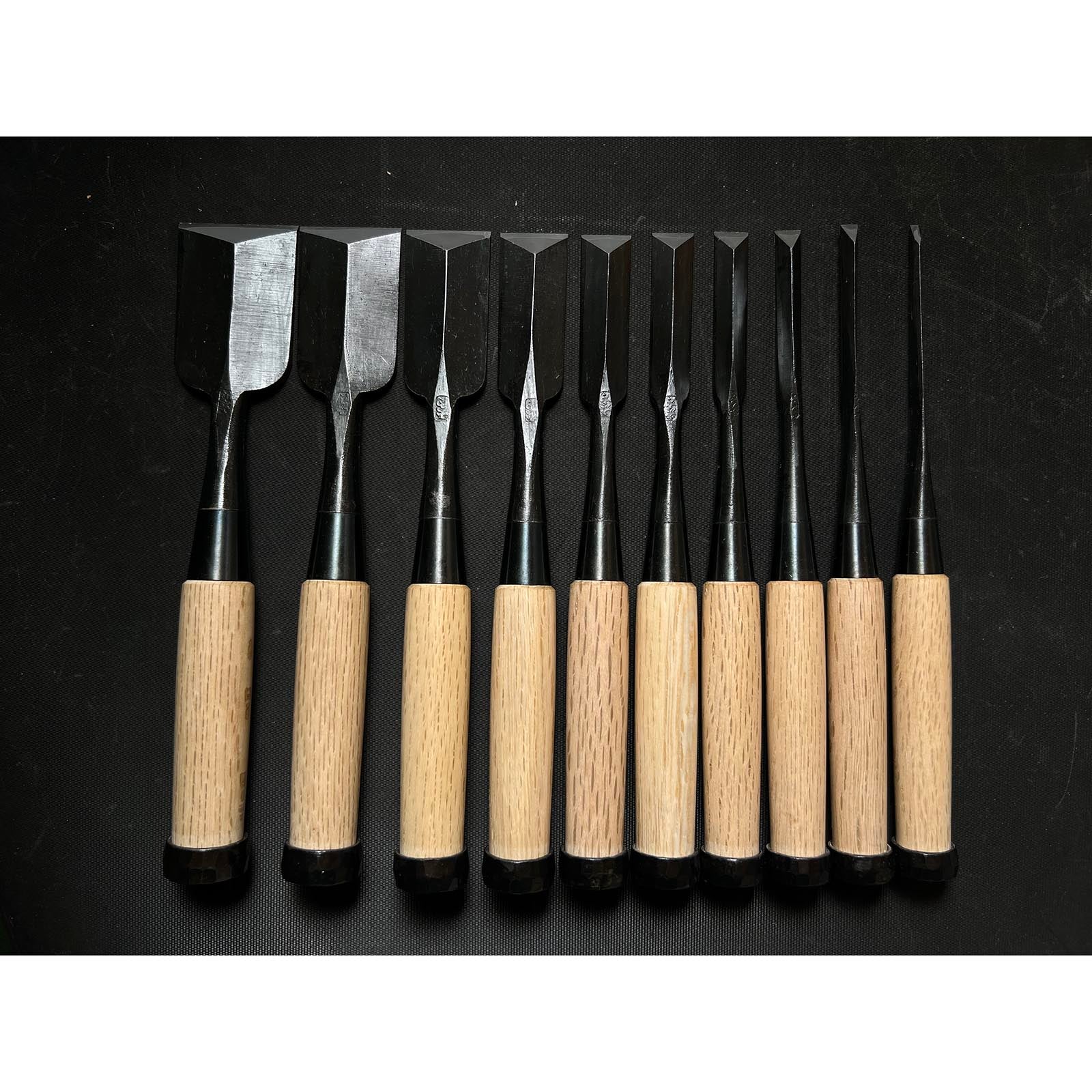 Ouchi Dovetail chisels set by Ouchi 4th generation 四代目大内俊明作 宗家大内 鎬追入組鑿 Oirenomi