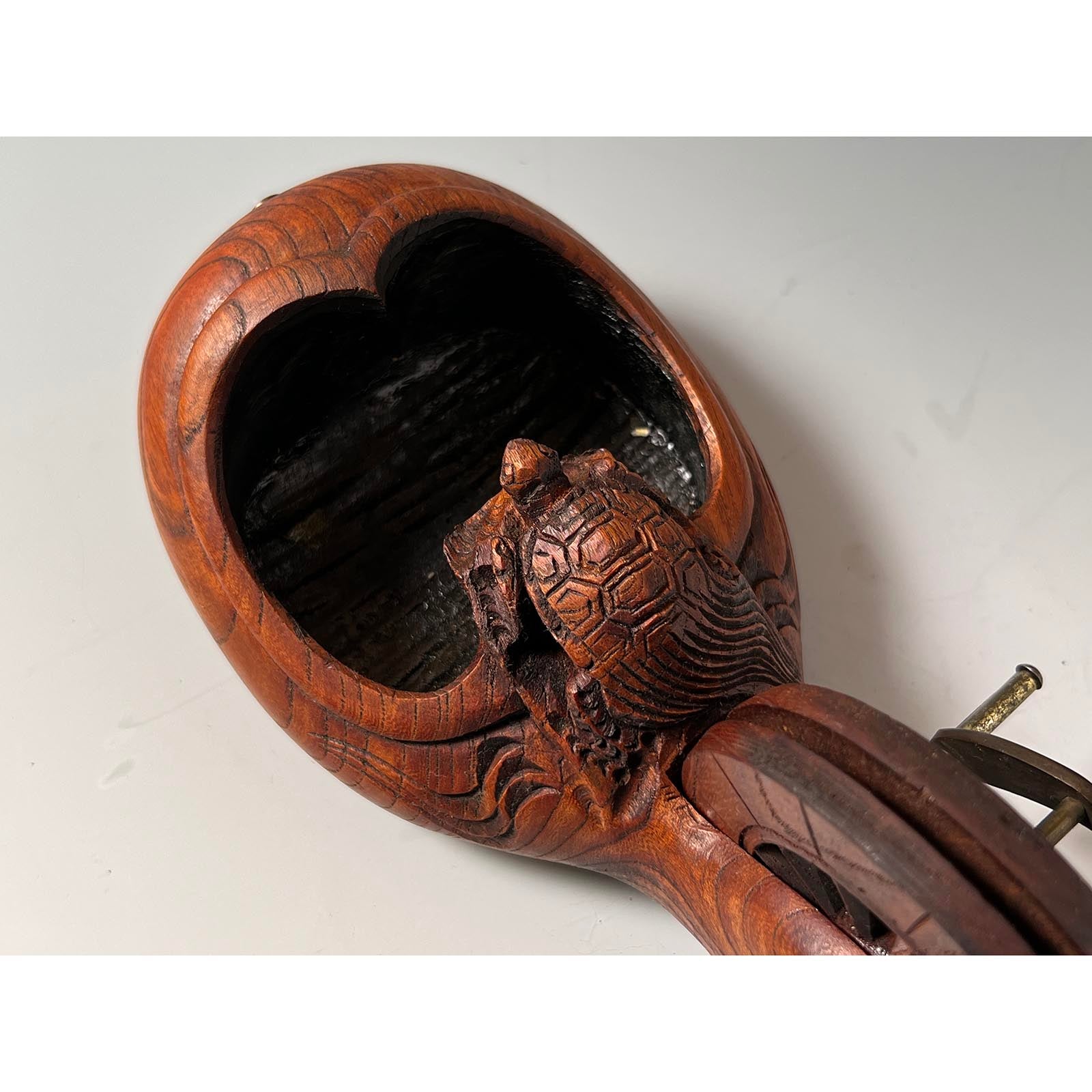 #ST47 Japanese Carpenter Ink Pot Traditional Measuring Tools Sumitsubo by Tsuboe 坪栄作 亀 墨壺 欅 255mm