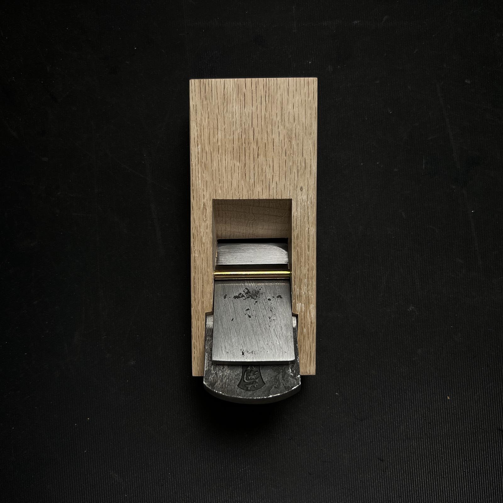 Old Stock Kikuyoshi Compass Plane (Sori-Kanna) with blue steel 掘出し物 反鉋 菊義 36mm