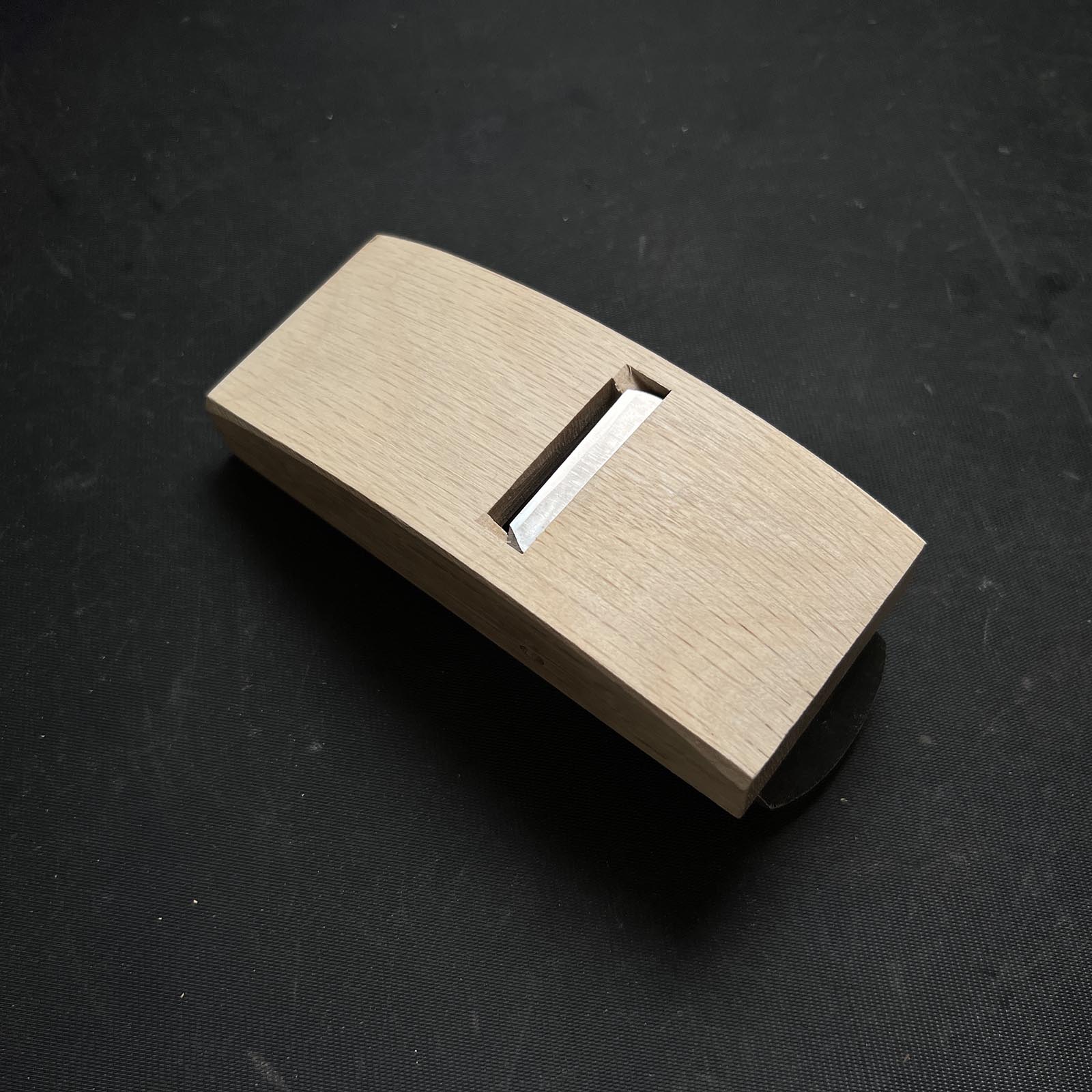 Old Stock Kikuyoshi Compass Plane (Sori-Kanna) with blue steel 掘出し物 反鉋 菊義 36mm