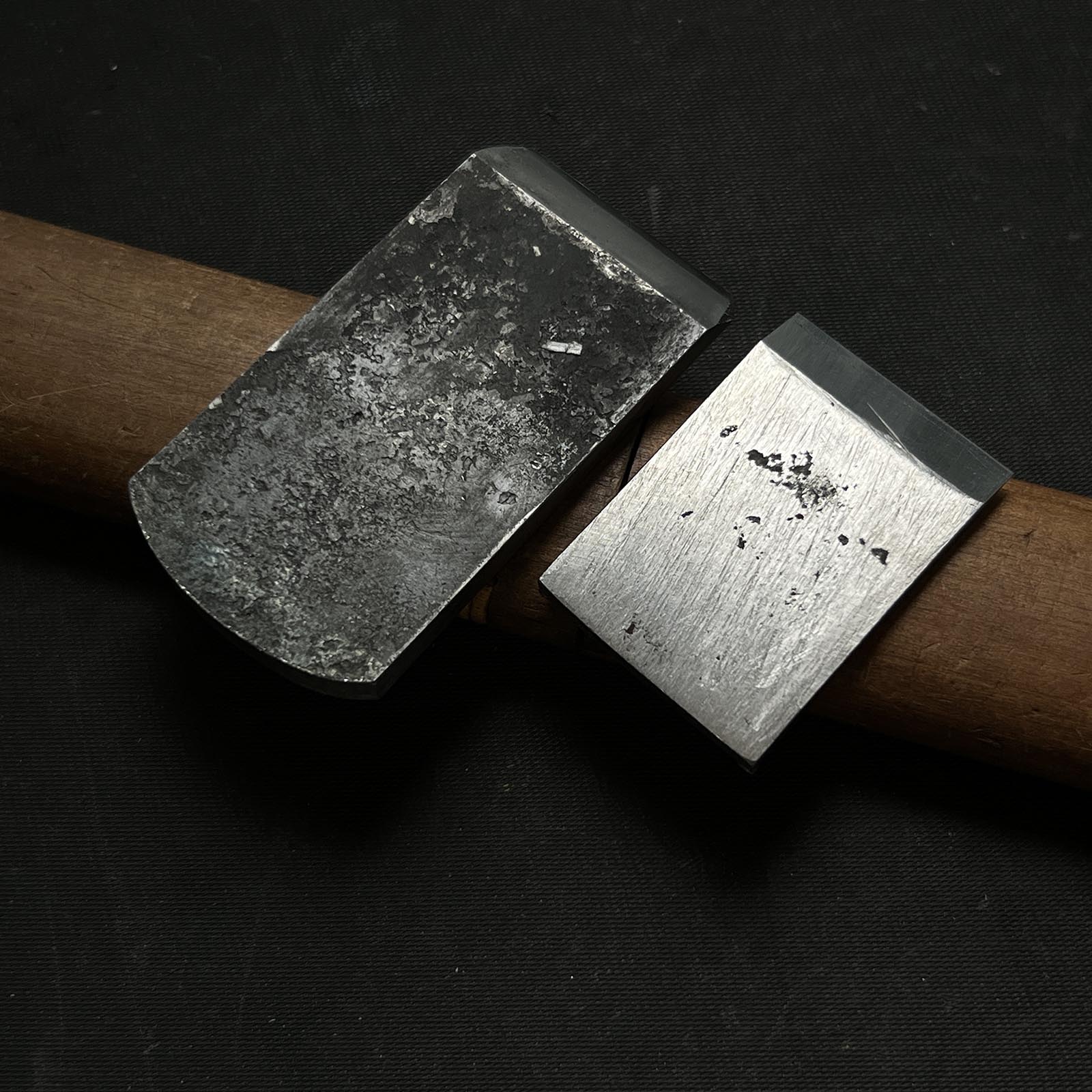 Old Stock Kikuyoshi Compass Plane (Sori-Kanna) with blue steel 掘出し物 反鉋 菊義 36mm