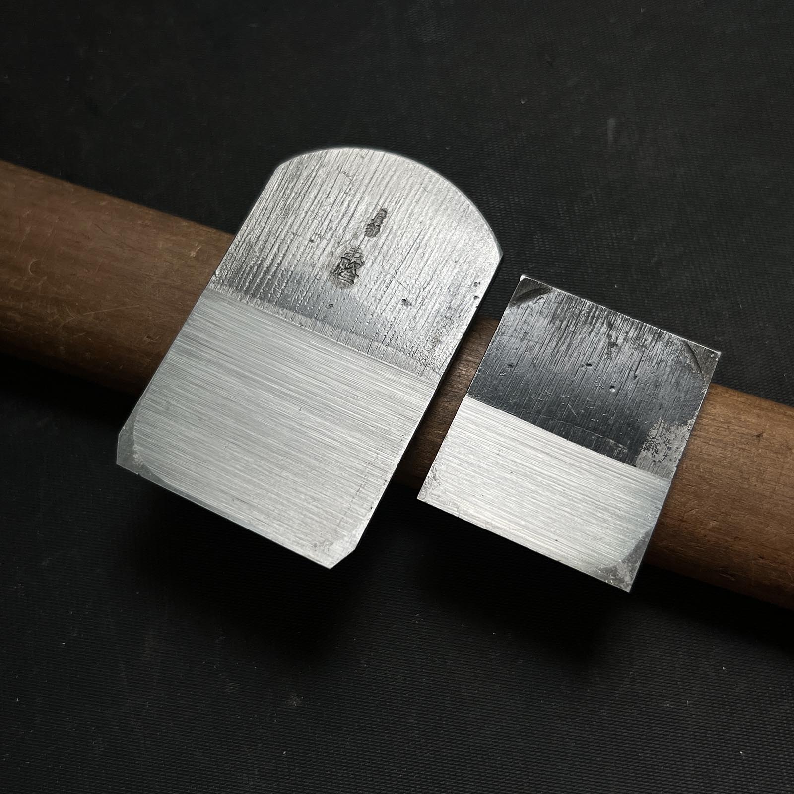 Yoshitaka Compass Plane (Sori-Kanna) with blue steel 反鉋 義隆 36,42mm