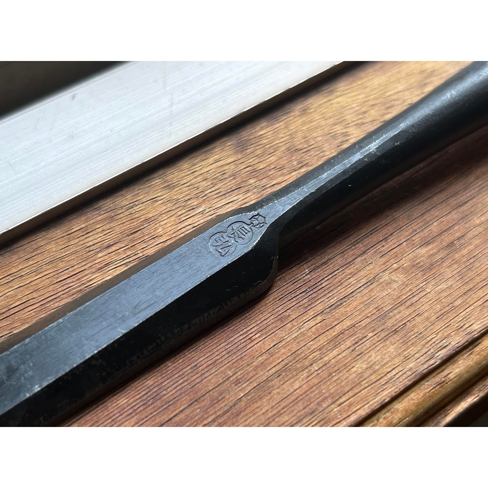 Old stock Osahiro (Nagahiro) Long neck Bench chisels set 掘出し物 長弘 五分首長 追入組鑿 10本組 黄楊柄 Oirenomi