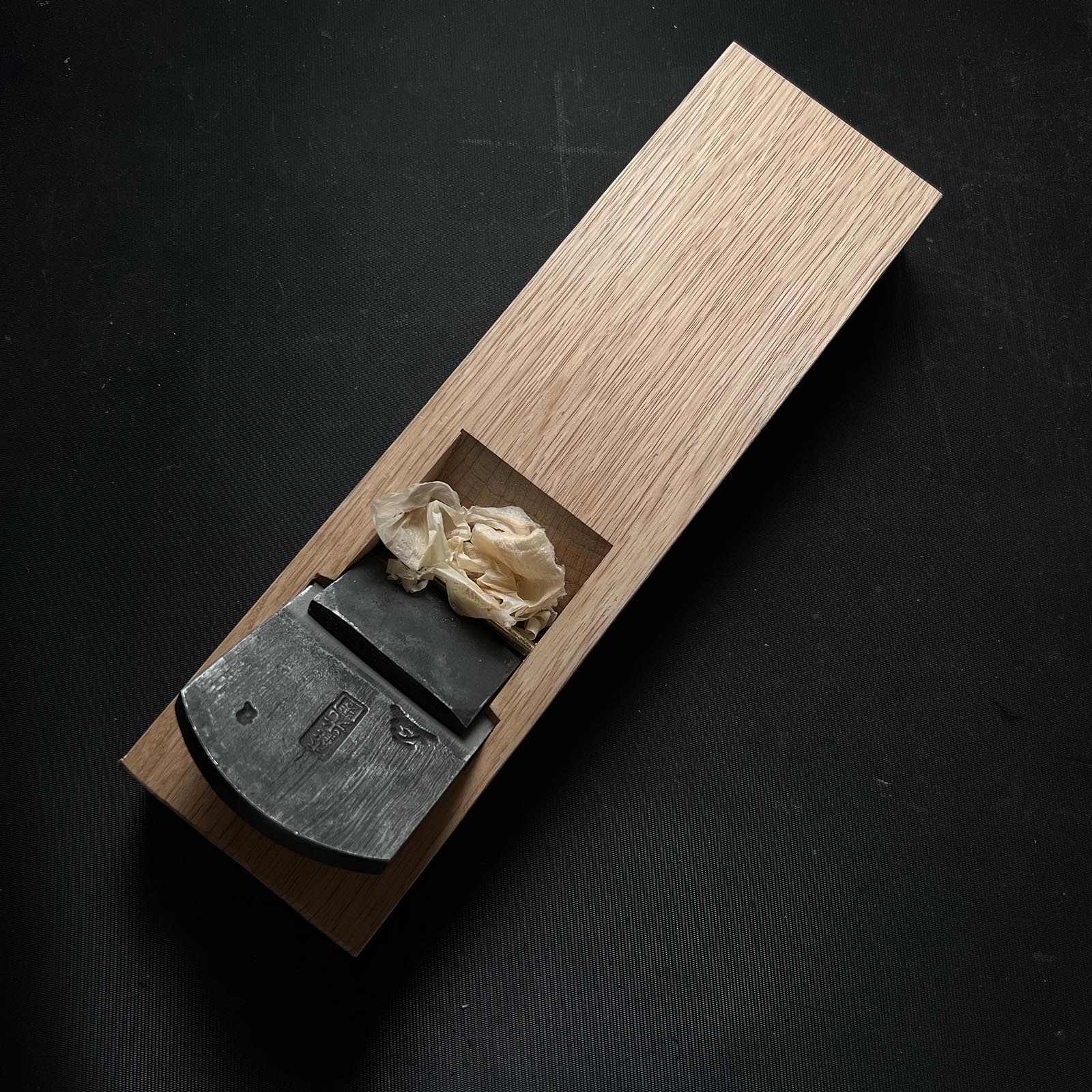 Ready to use!! Honmei Mitsukuni Smoothing Plane (Kanna) 初心者におすすめ 直ぐ使い 本銘光圀 石橋藤七作 仕上げ鉋 65mm