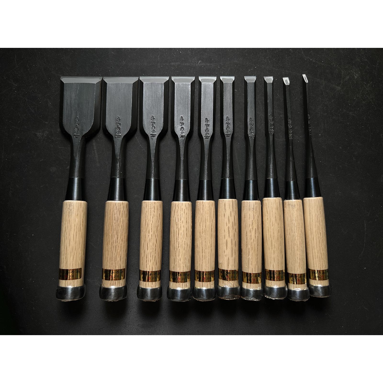 Tasai Fusetsu Bench chisels set (Oirenomi) with wooden box 田斎風雪作 追入組鑿 桐箱付