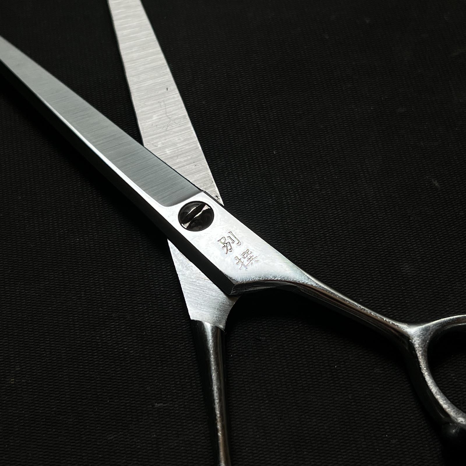 Old stock TORI Japanese Barber scissors 掘出し物 東利 散髪鋏
