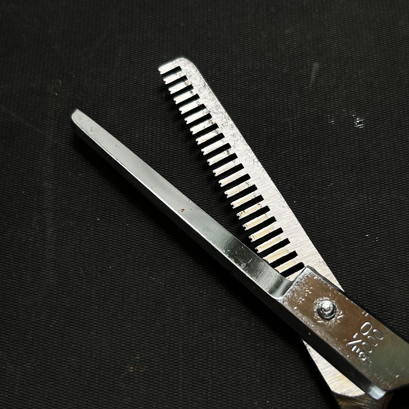 Old stock HIROAKI Japanese Barber scissors 掘出し物 宏明 スキ鋏