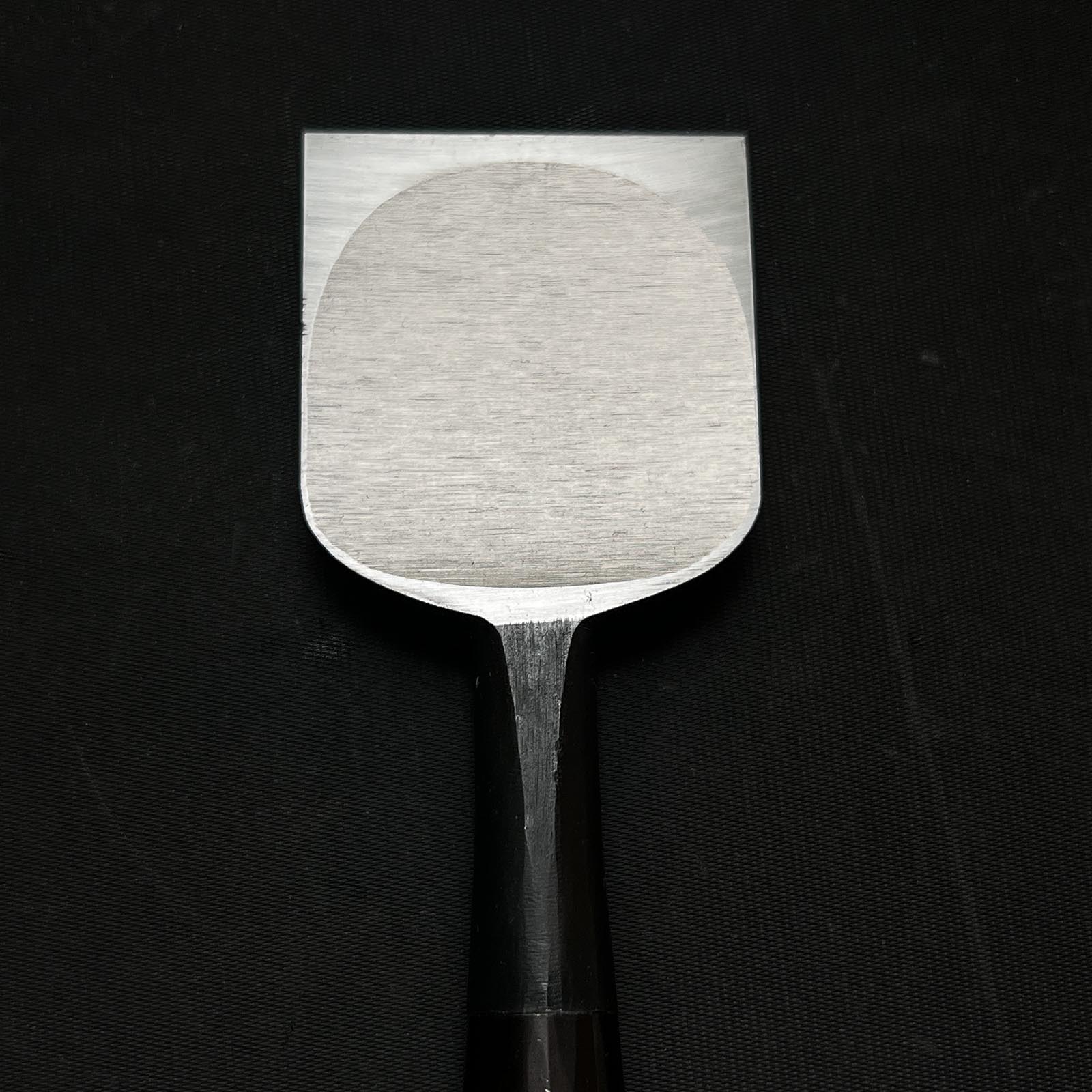 Tasai Bench chisels (Oirenomi) with blue steel 田斎作 黒仕上 追入鑿 54mm