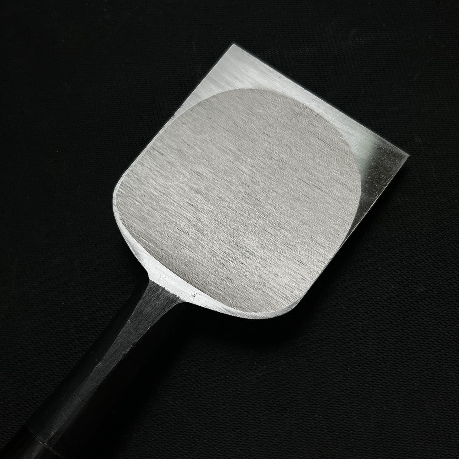 Tasai Bench chisels (Oirenomi) with blue steel 田斎作 黒仕上 追入鑿 54mm