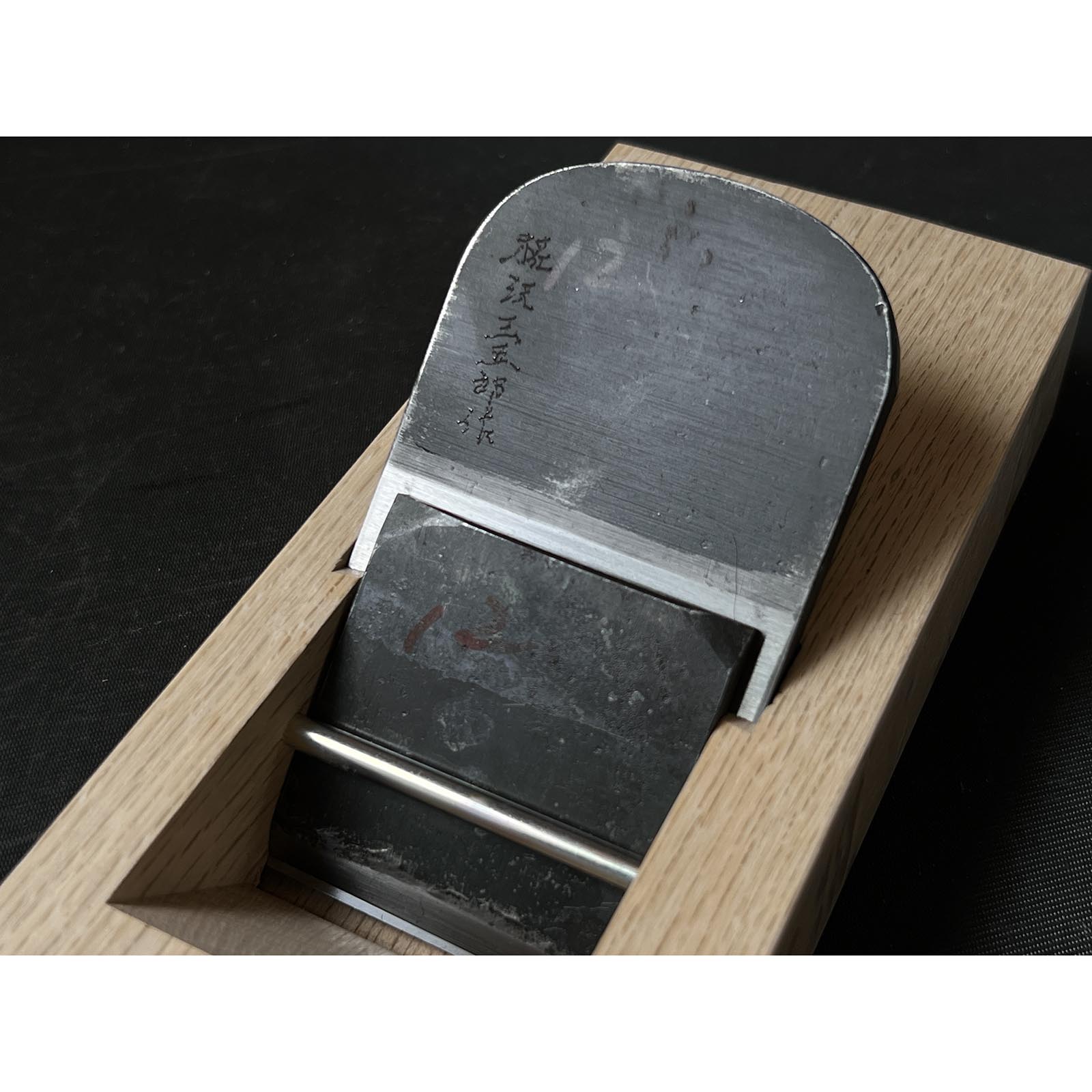 Old stock Kabazawa Sagoro Long body Plane (Nagadai-Kanna) with Koyoshiya dai 掘出し物 椛澤三五郎作 長台鉋 小吉屋台 65mm