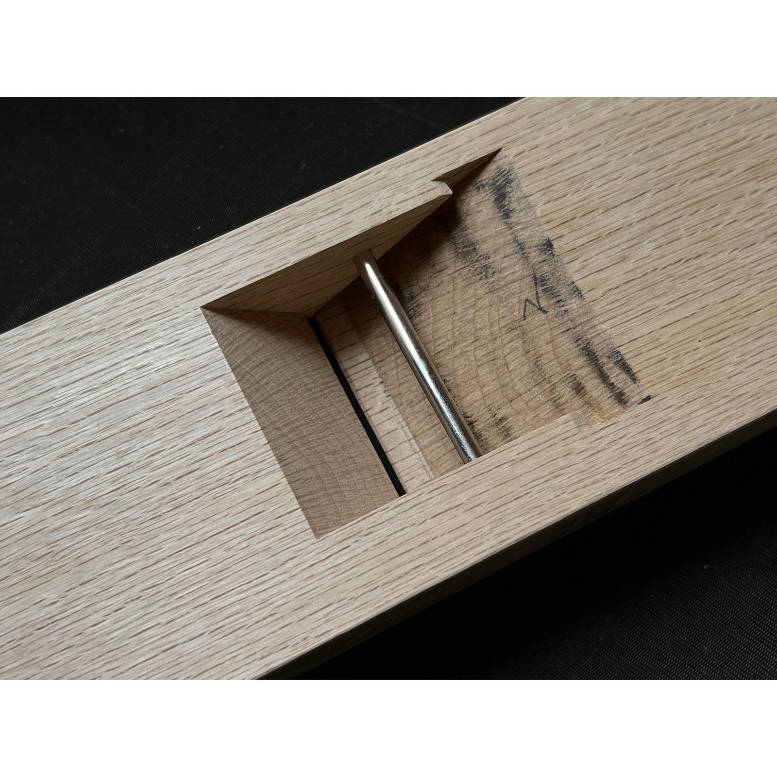 Old stock Kabazawa Sagoro Long body Plane (Nagadai-Kanna) with Koyoshiya dai 掘出し物 椛澤三五郎作 長台鉋 小吉屋台 65mm