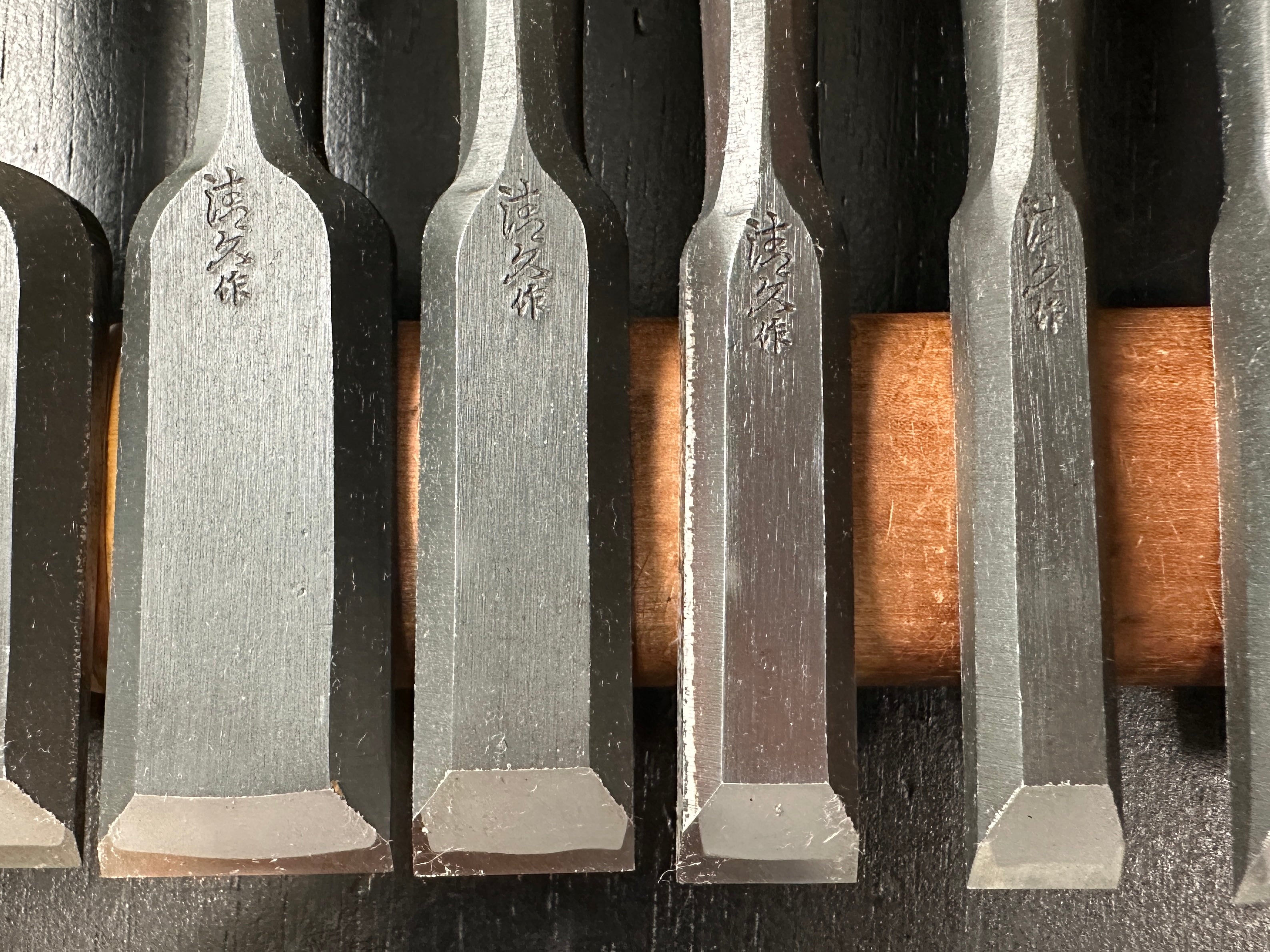 Kiyohisa Bench chisels set by Watanabe Kiyoe with White Oak Handle 渡辺清栄作 清久 追入鑿 10本組 白樫柄 Oirenomi