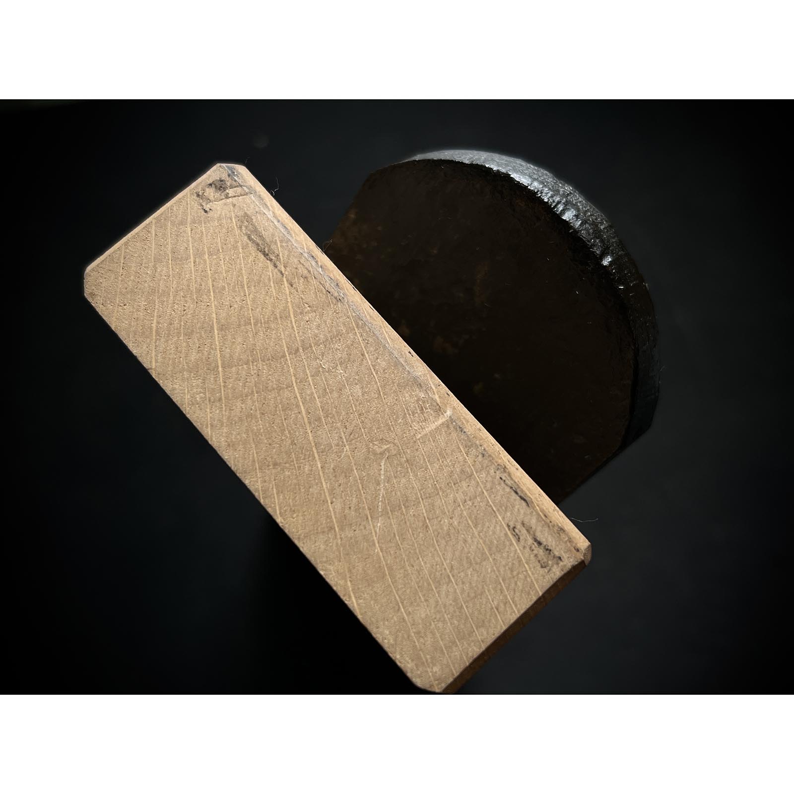 Old stock Otokozakari Smoothing Plane (Kanna) by Tsutsumitomoichi 掘出し物 堤朋一作 男盛 仕上げ鉋 70mm