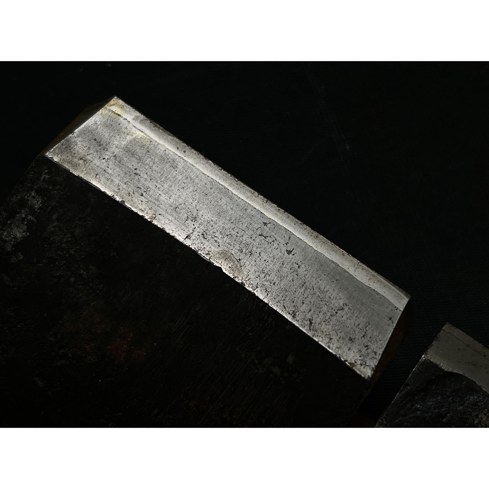 Old stock Otokozakari Smoothing Plane (Kanna) by Tsutsumitomoichi 掘出し物 堤朋一作 男盛 仕上げ鉋 70mm