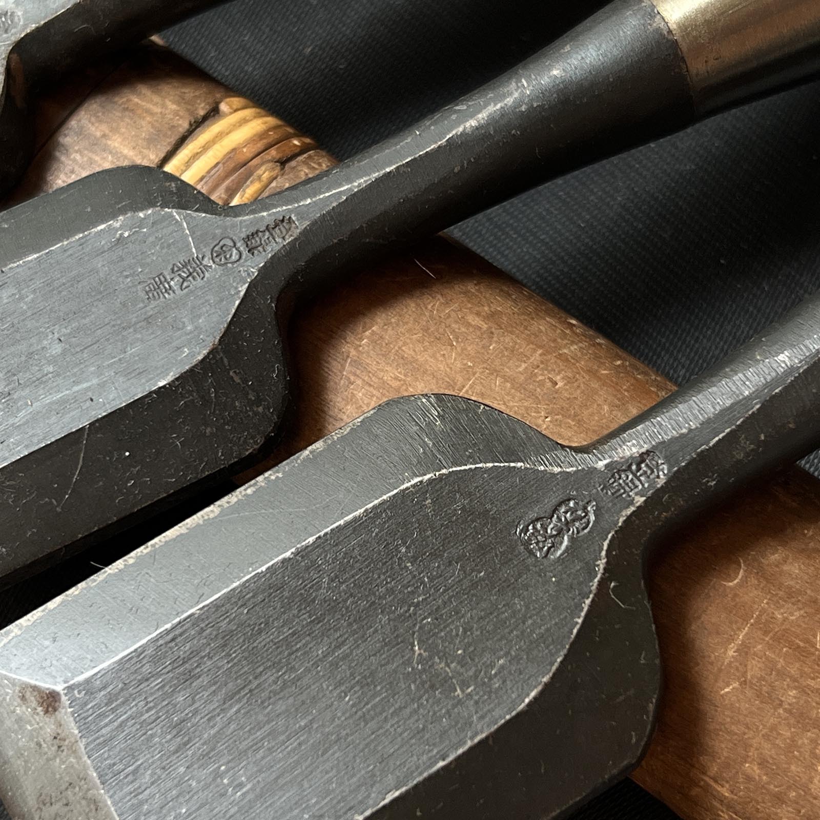 #M126 Mixed set for beginner Bench chisels set by unknown smith バラ鑿合わせ 初心者におすすめ 追入組鑿 作者不明 Oirenomi