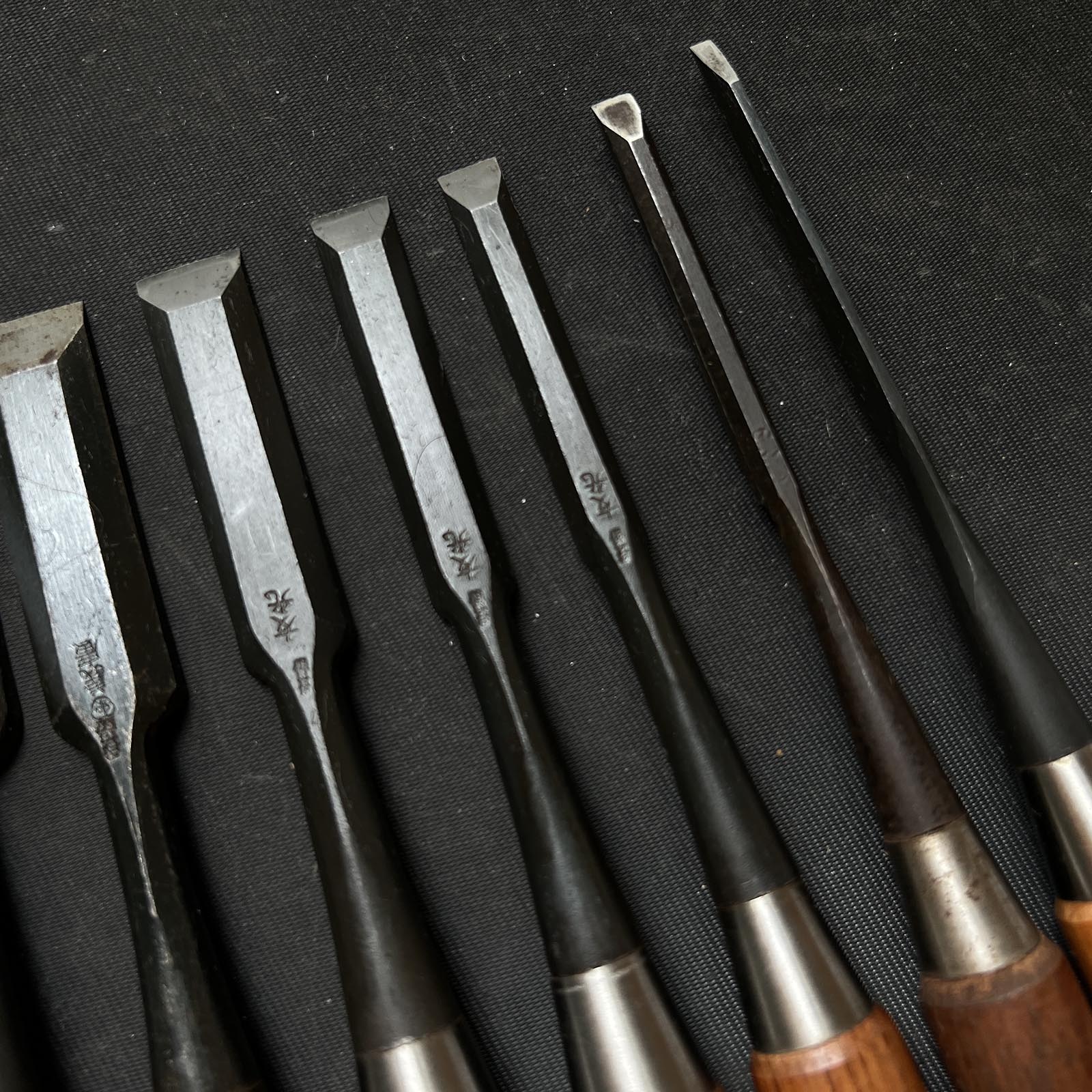 #M125 Mixed set for beginner Bench chisels set by unknown smith バラ鑿合わせ 初心者におすすめ 追入組鑿 作者不明 Oirenomi